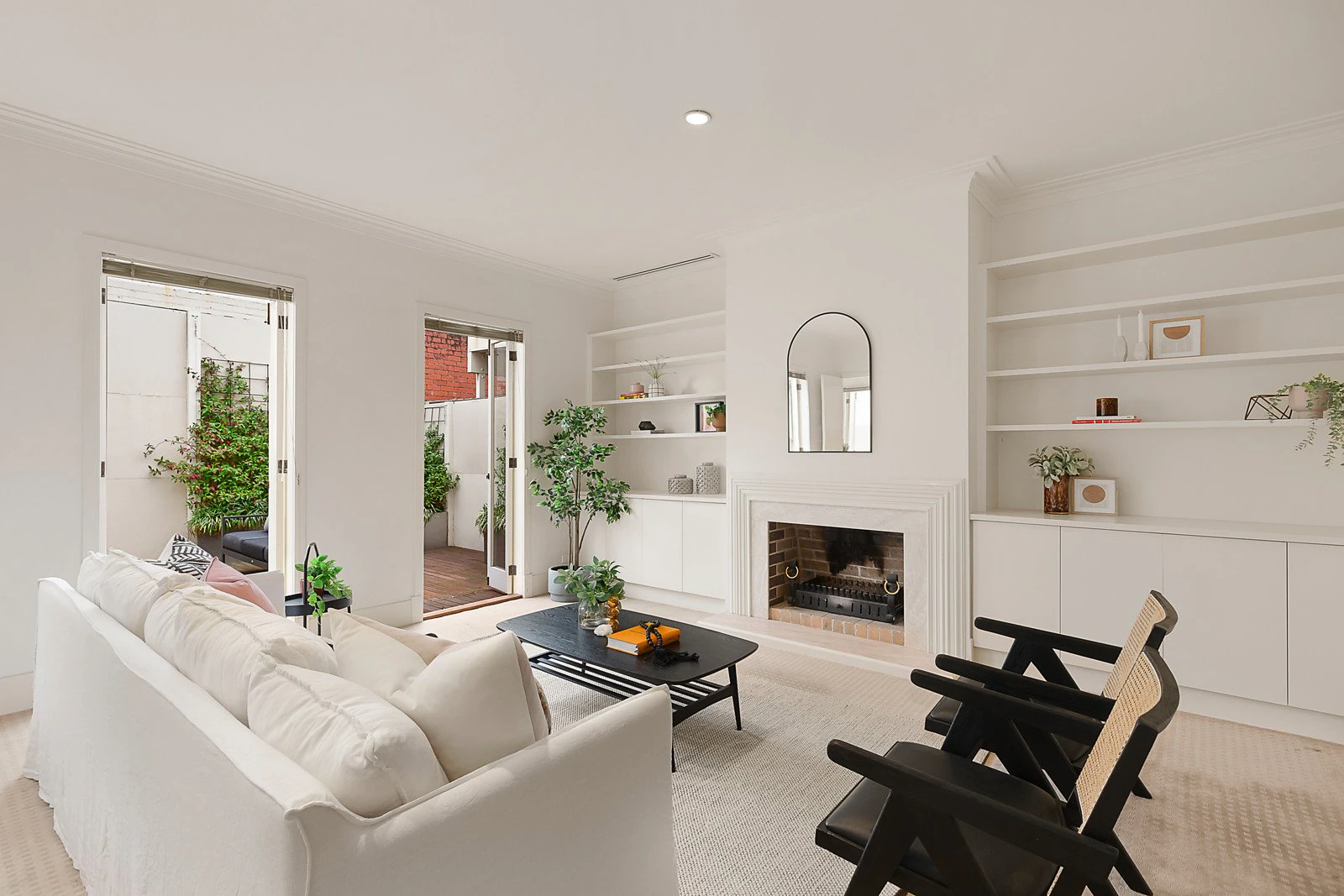 2/25 Sutherland Road, Armadale, VIC