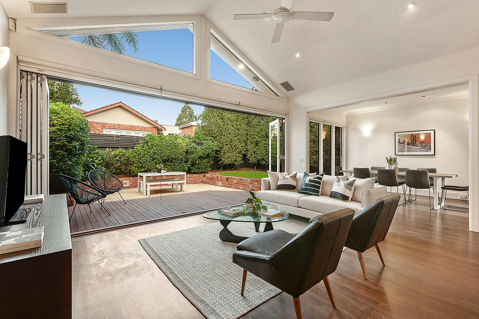 2 Victoria Road South, Malvern, VIC