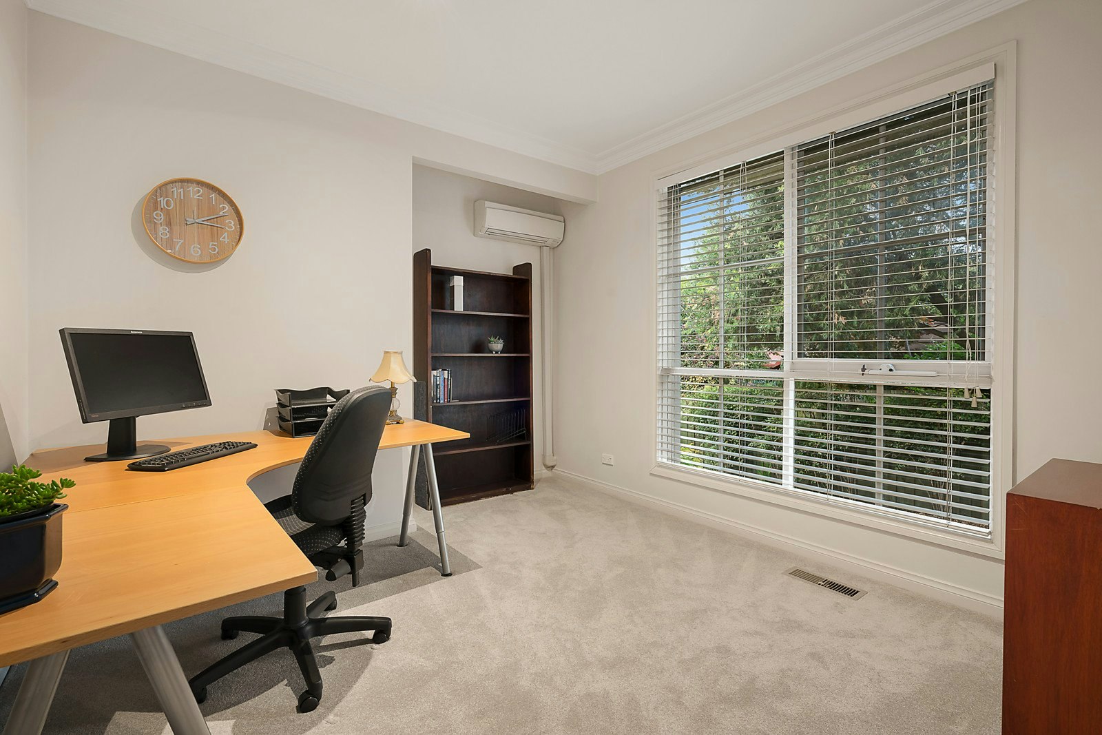 2/37 Donna Buang Street, Camberwell, VIC