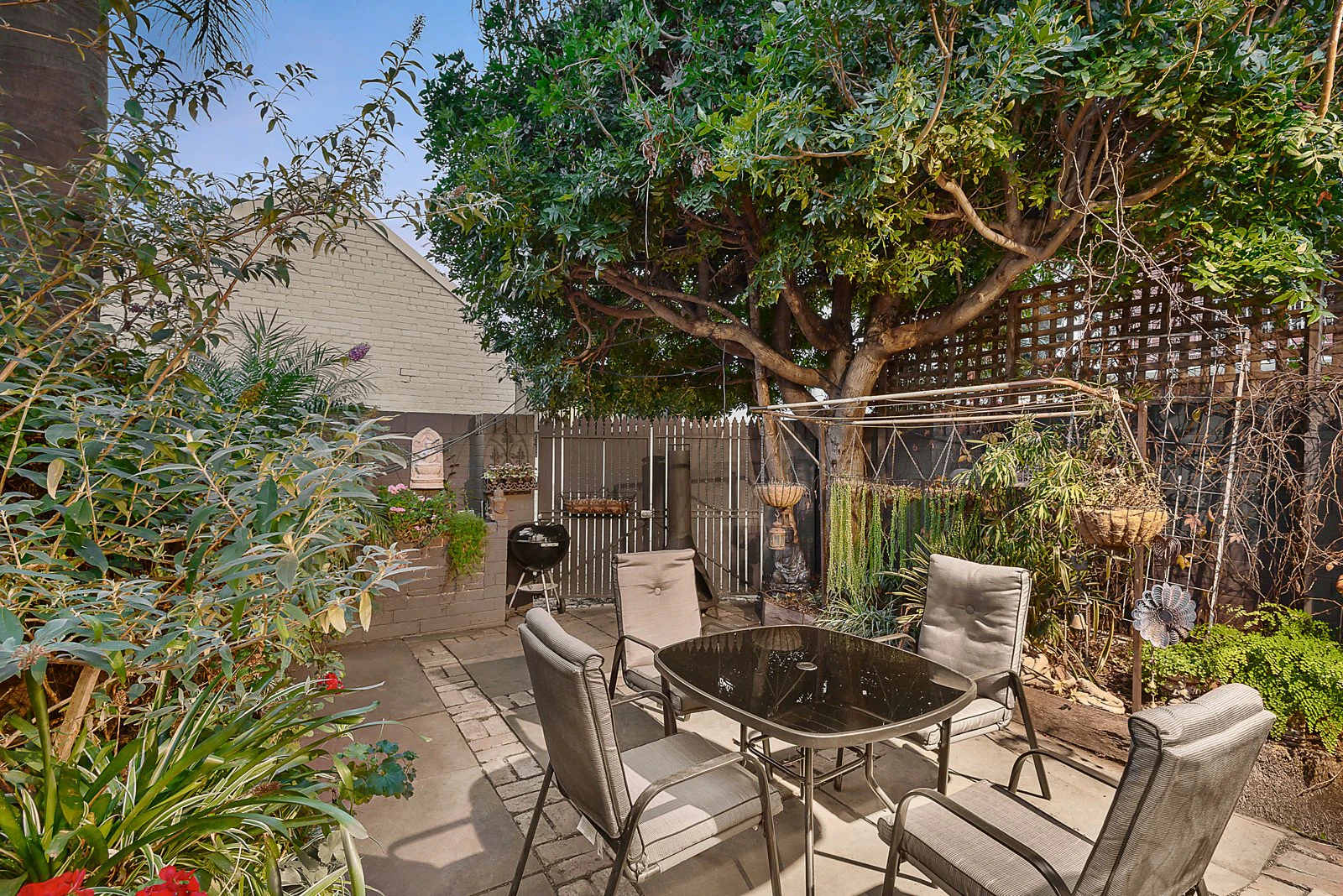 13 Mozart Street, St Kilda, VIC