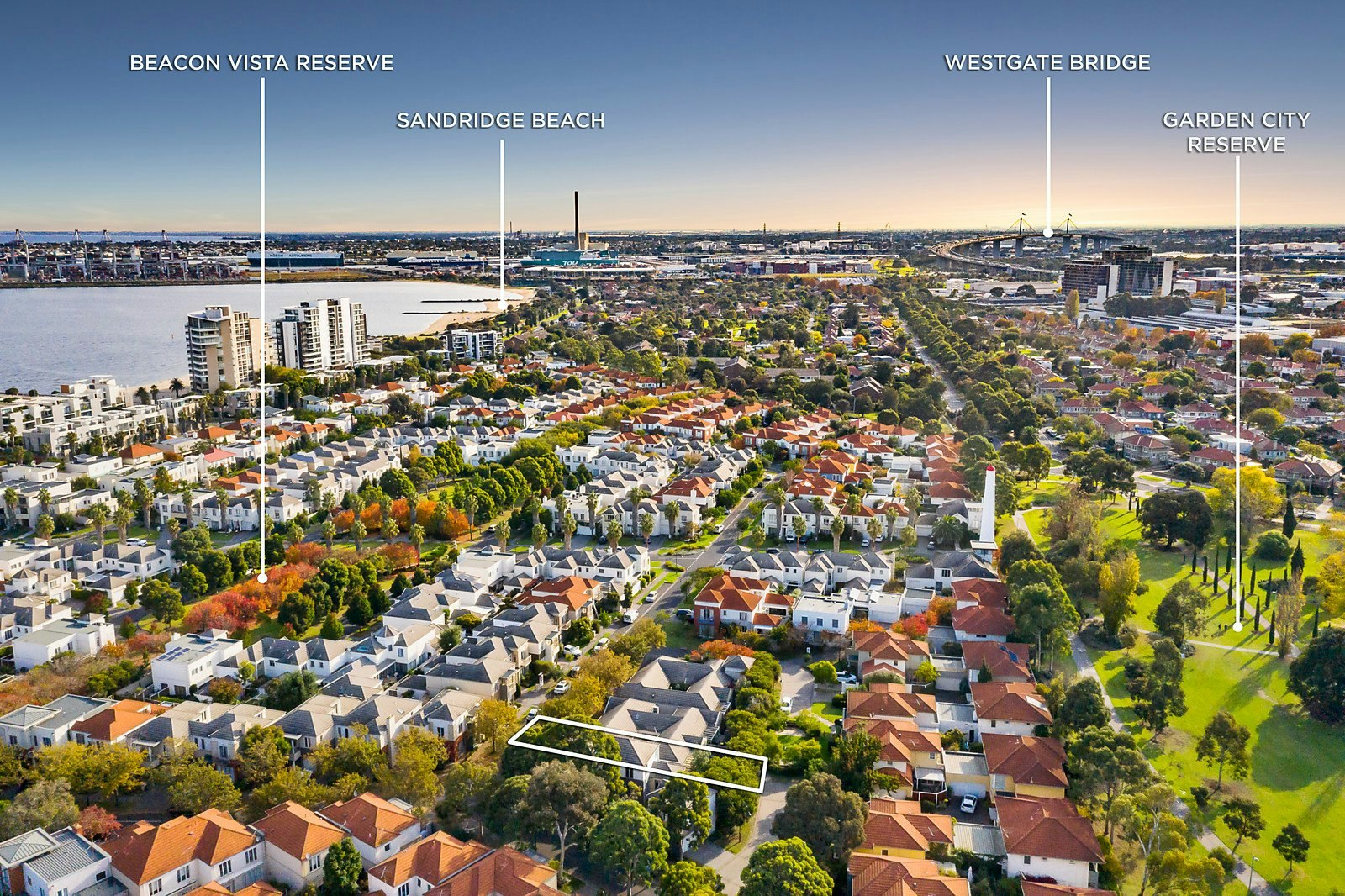 12 The Crescent, Port Melbourne, VIC