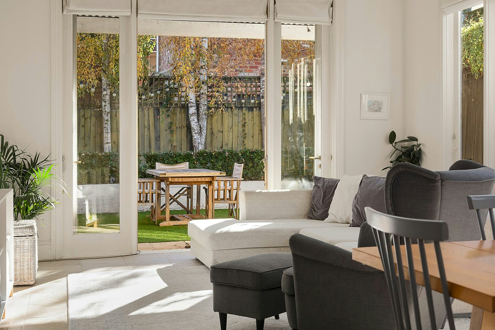 33 Barkly Avenue, Armadale, VIC