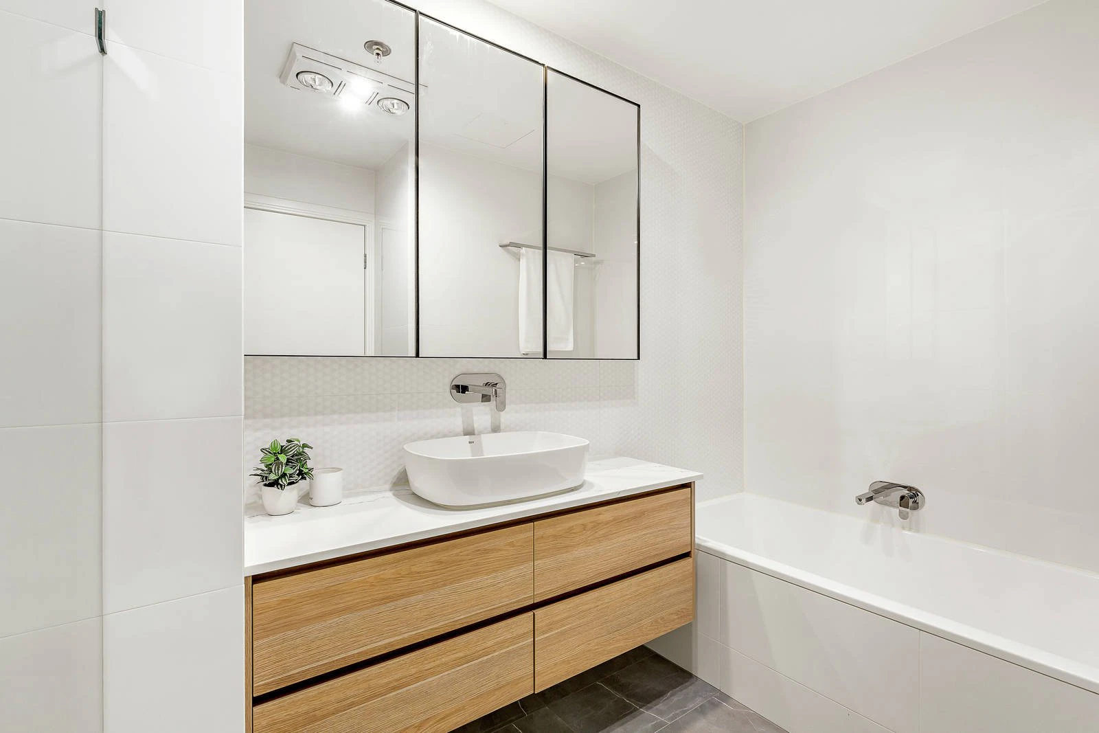 14/71 Denbigh Road, Armadale, VIC
