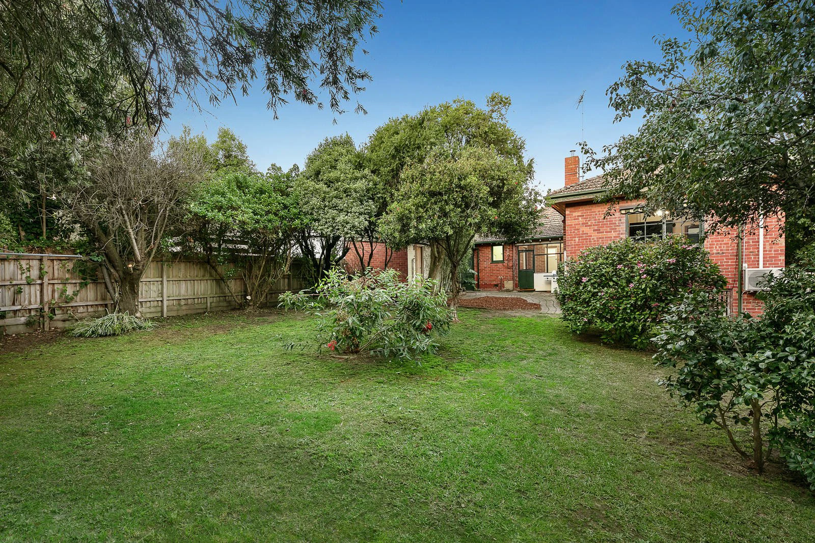 14 Munro Avenue, Ashburton, VIC