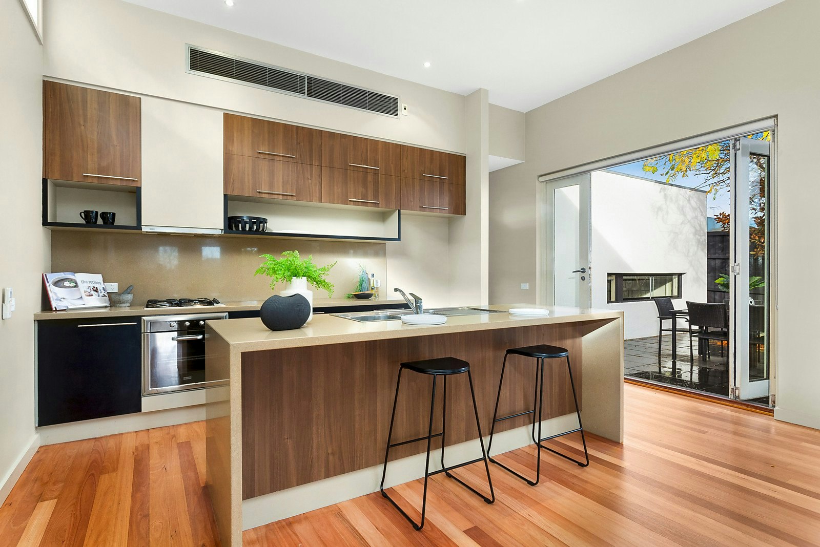 21 Sunhill Road, Glen Iris, VIC