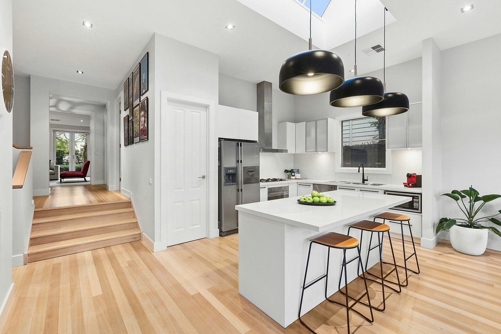 12 Nyora Street, Malvern East, VIC