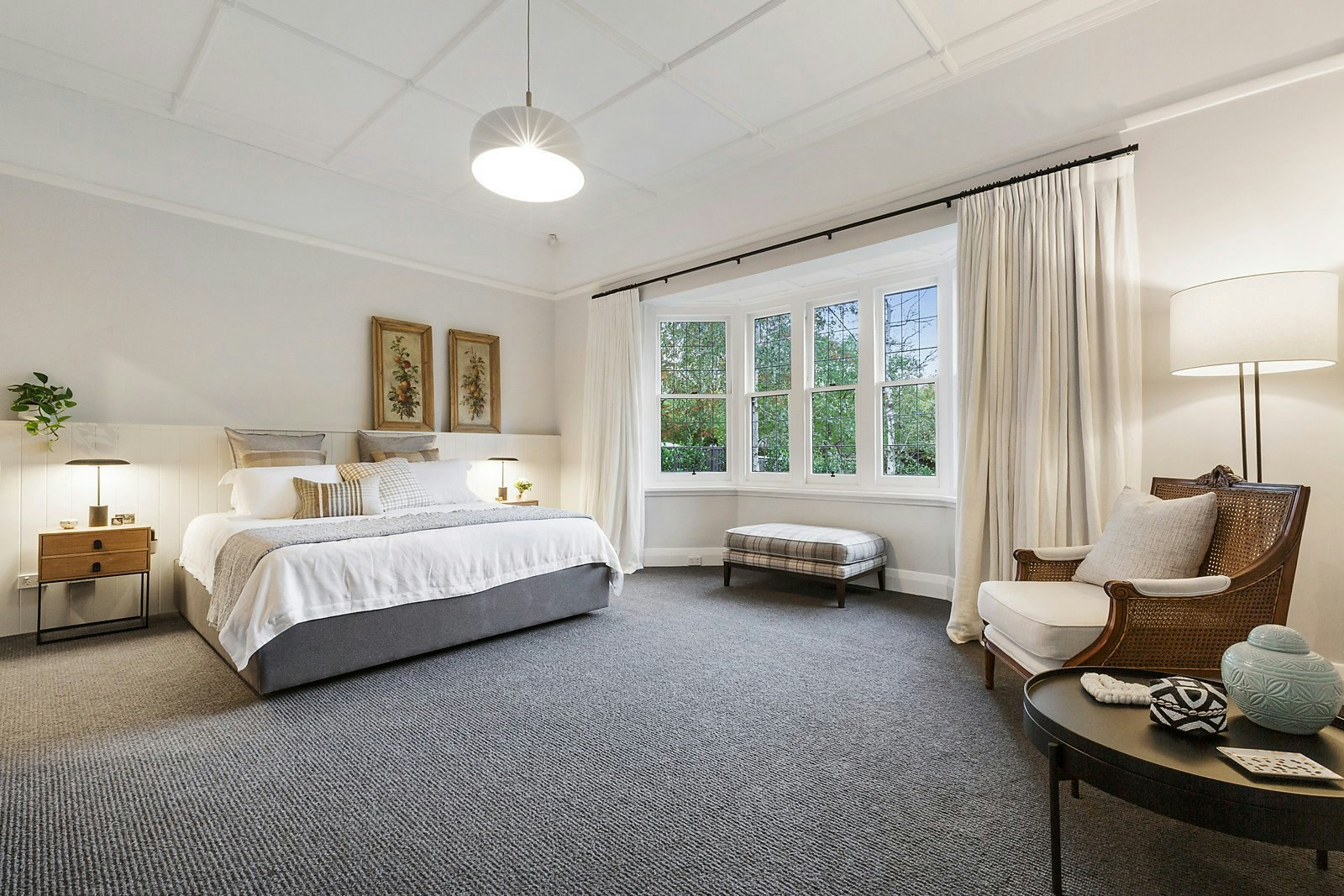 15 Glenbrook Avenue, Malvern East, VIC