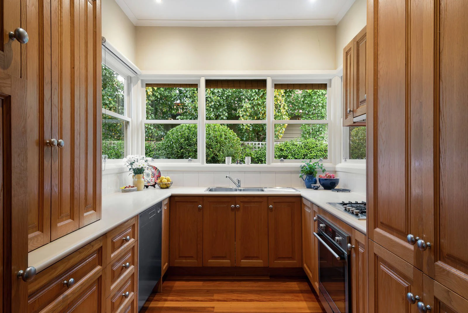 7 Queen Street, Surrey Hills, VIC