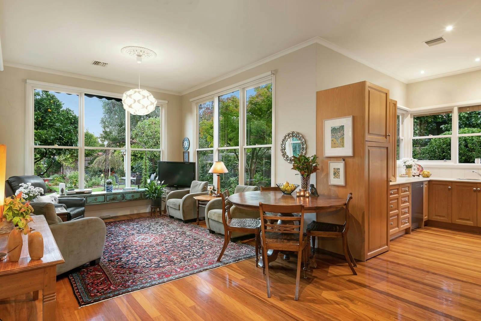 7 Queen Street, Surrey Hills, VIC