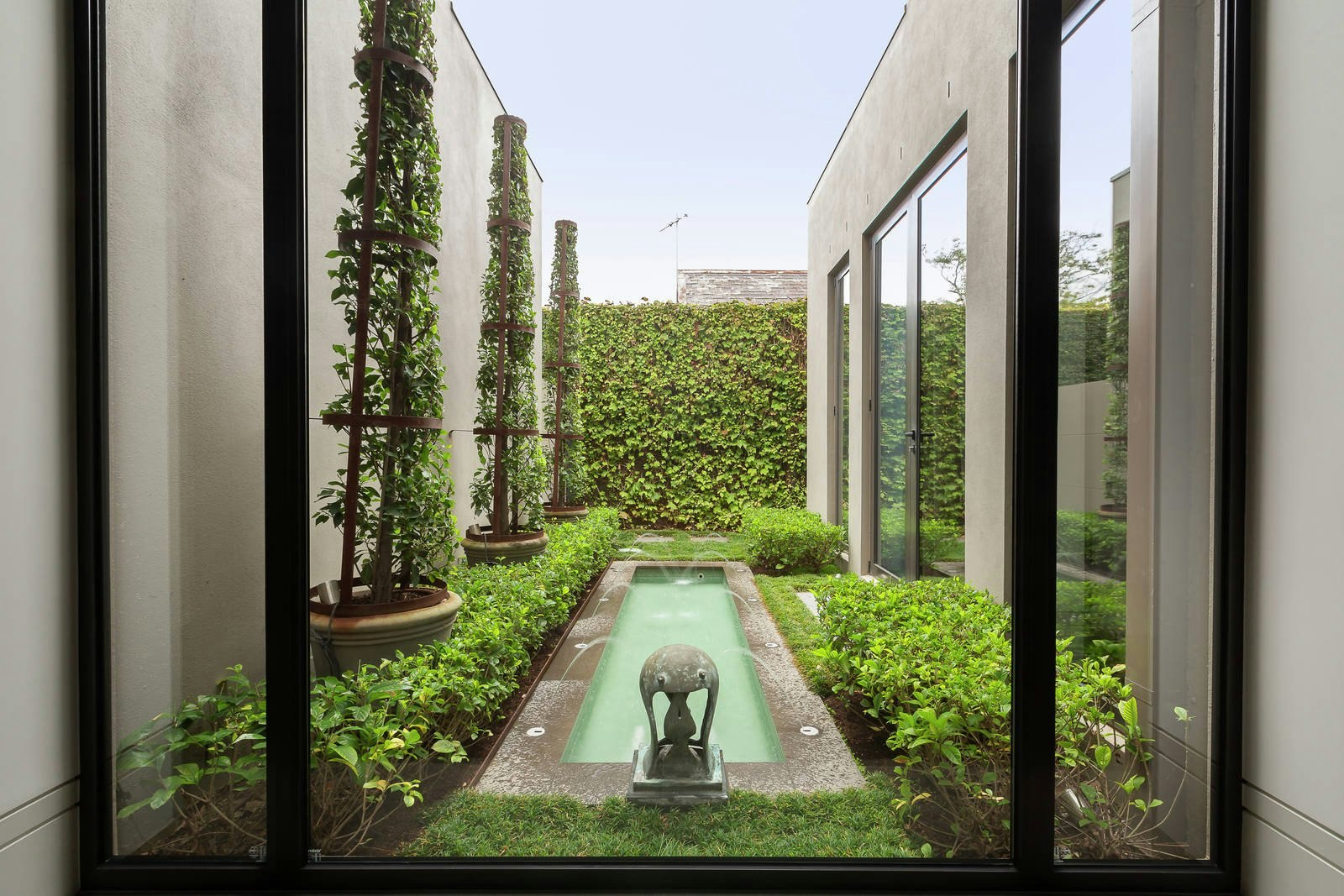 21 Elwood Street, Brighton, VIC