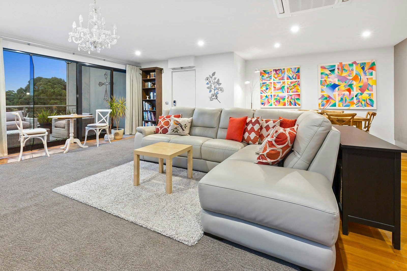 1/10 Blamey Place, Mornington, VIC