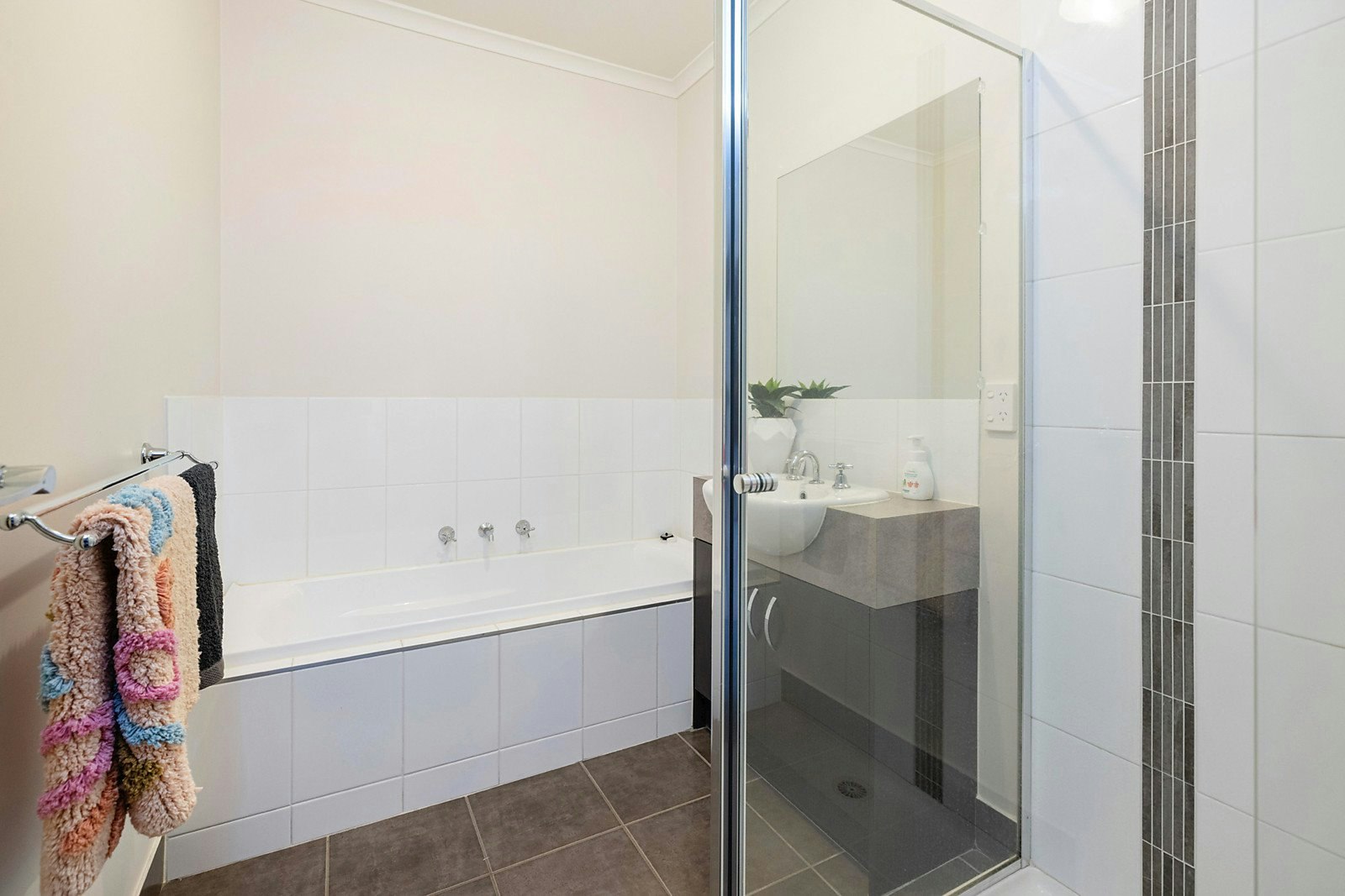 3/60 Green Island Avenue, Mount Martha, VIC