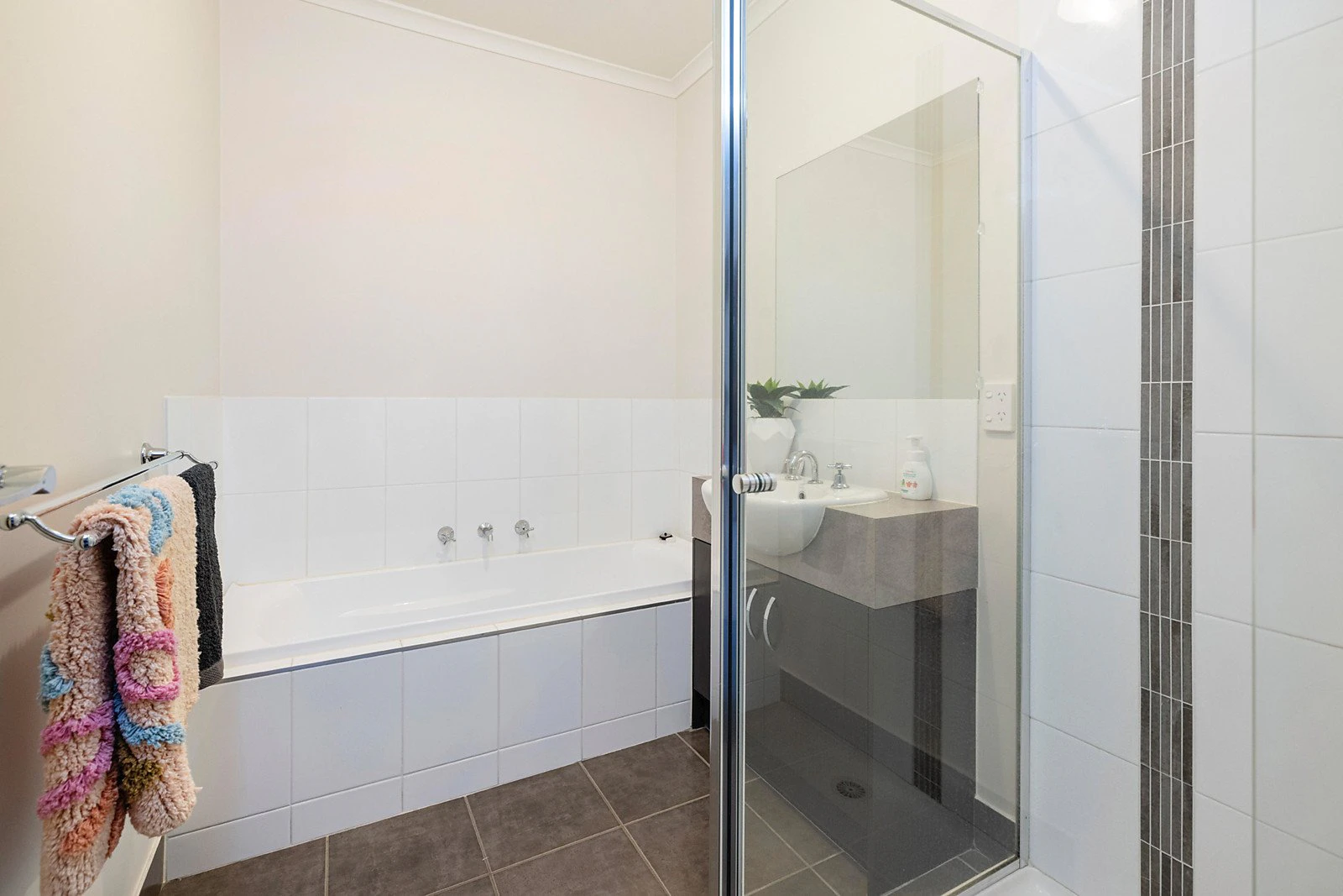 3/60 Green Island Avenue, Mount Martha, VIC