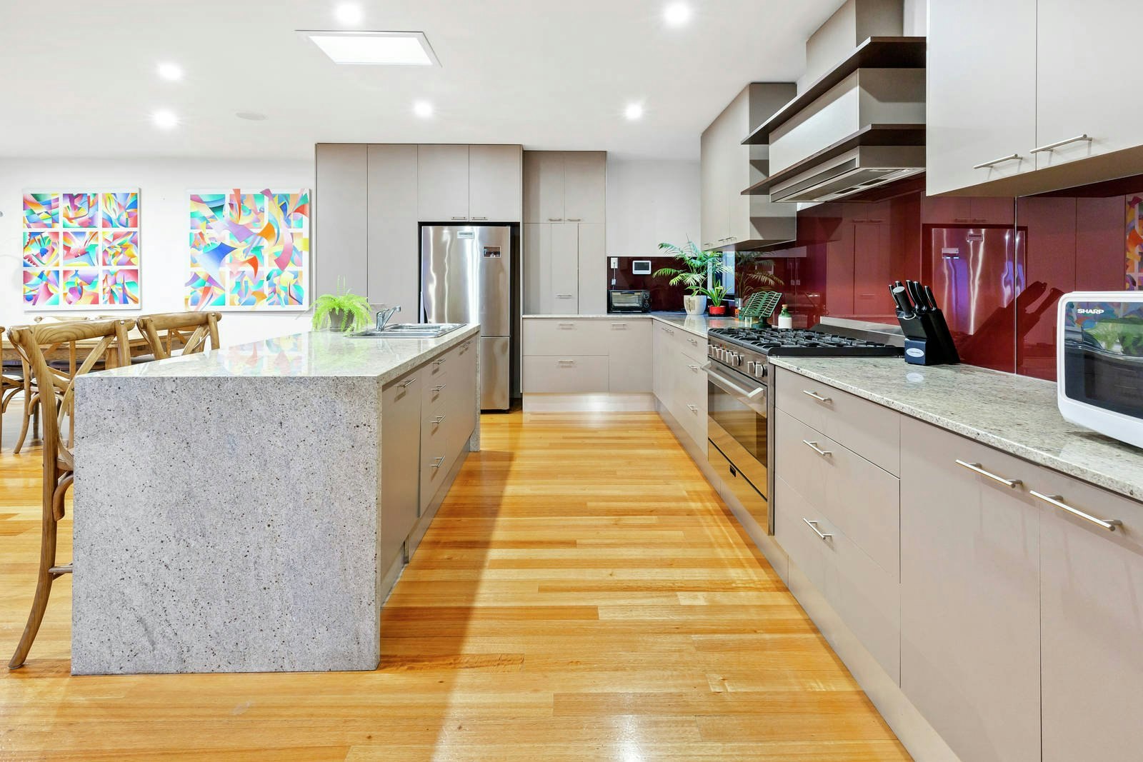 1/10 Blamey Place, Mornington, VIC