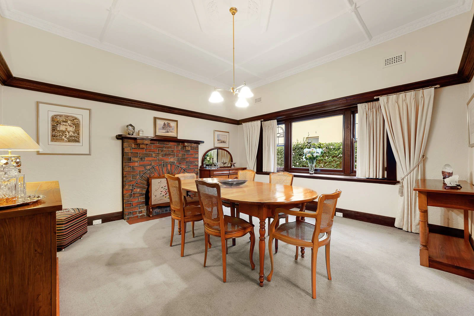 21 Weybridge Street, Surrey Hills, VIC