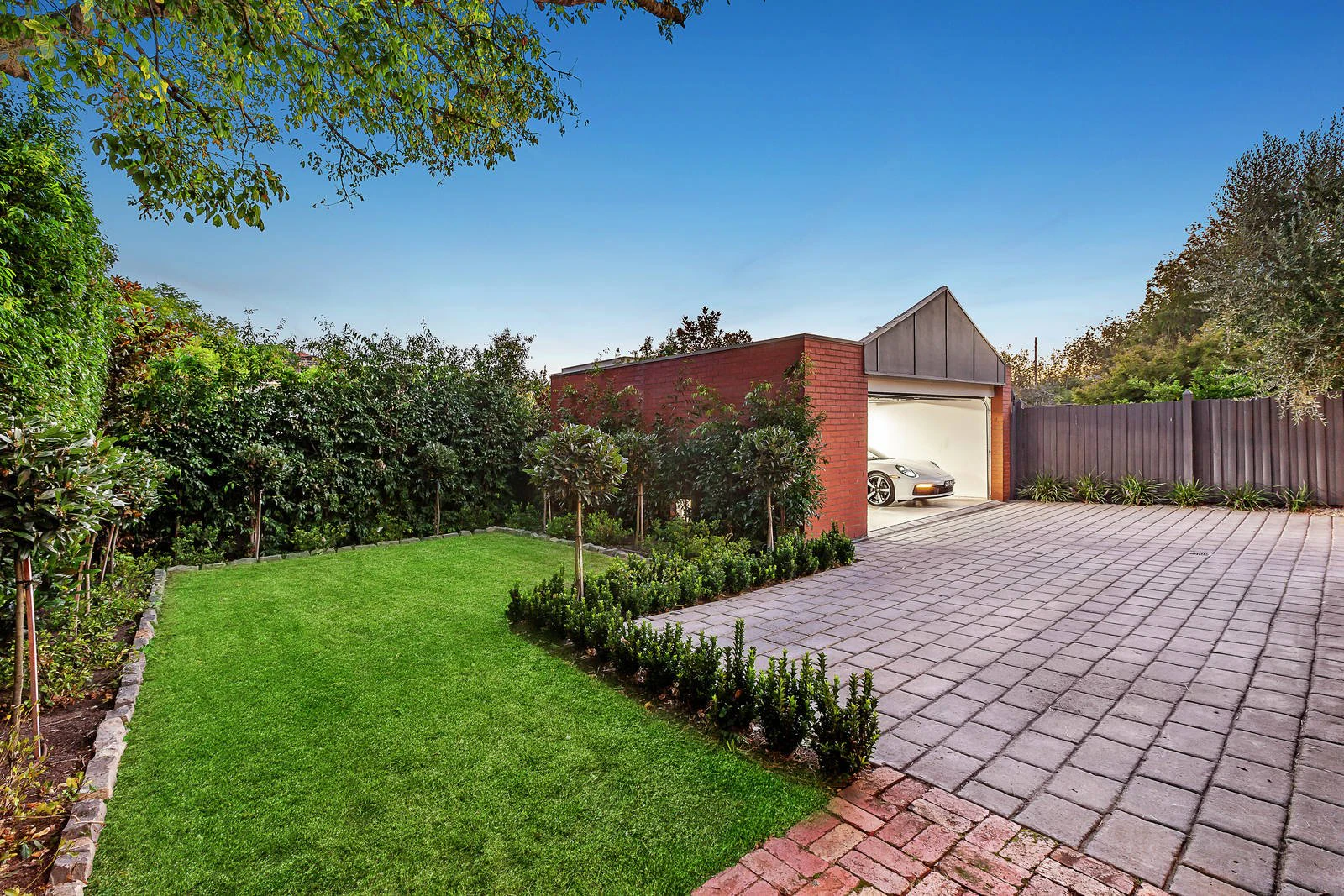220 Cotham Road, Kew, VIC