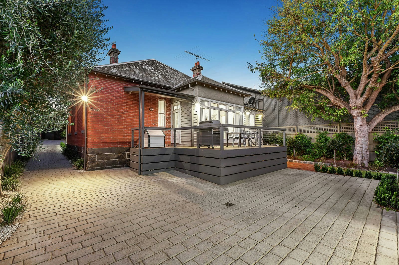 220 Cotham Road, Kew, VIC