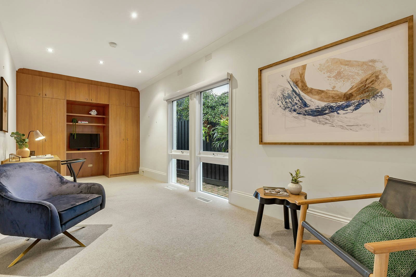 10 Cairnes Crescent, Brighton, VIC