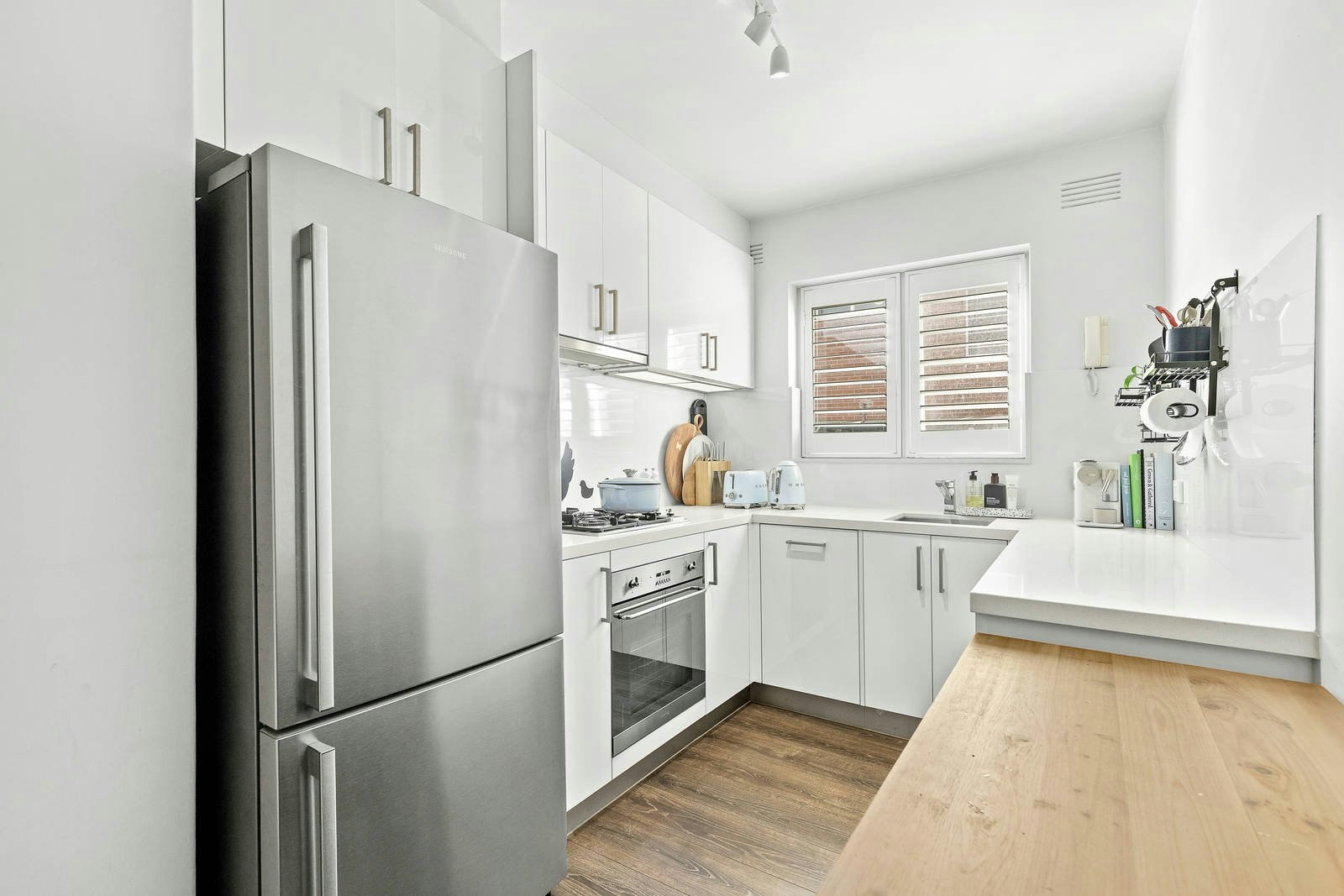 3/158 Toorak Road West, South Yarra, VIC