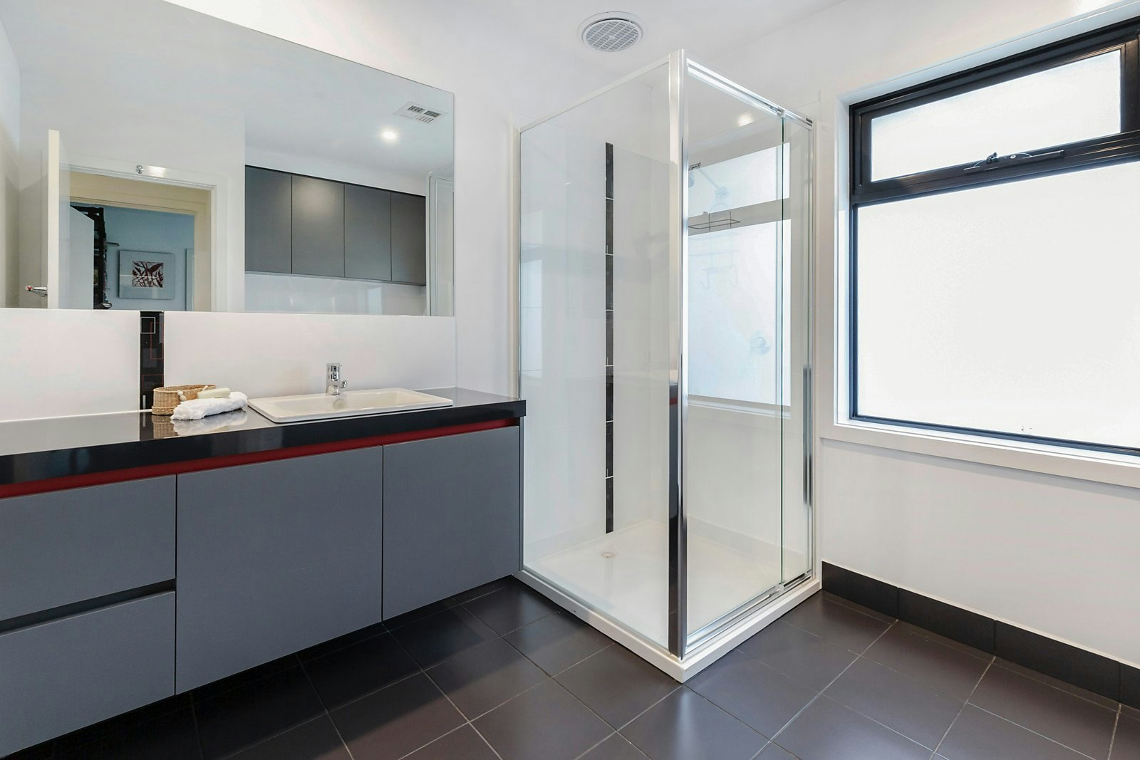 2/35 Overport Road, Frankston South, VIC