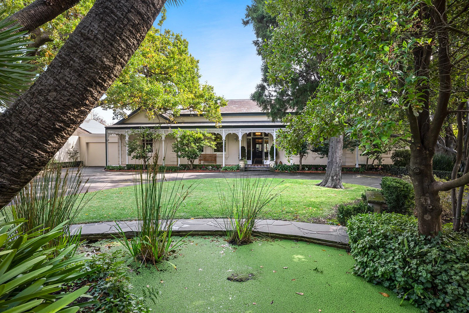 23 Bambra Road, Caulfield North, VIC