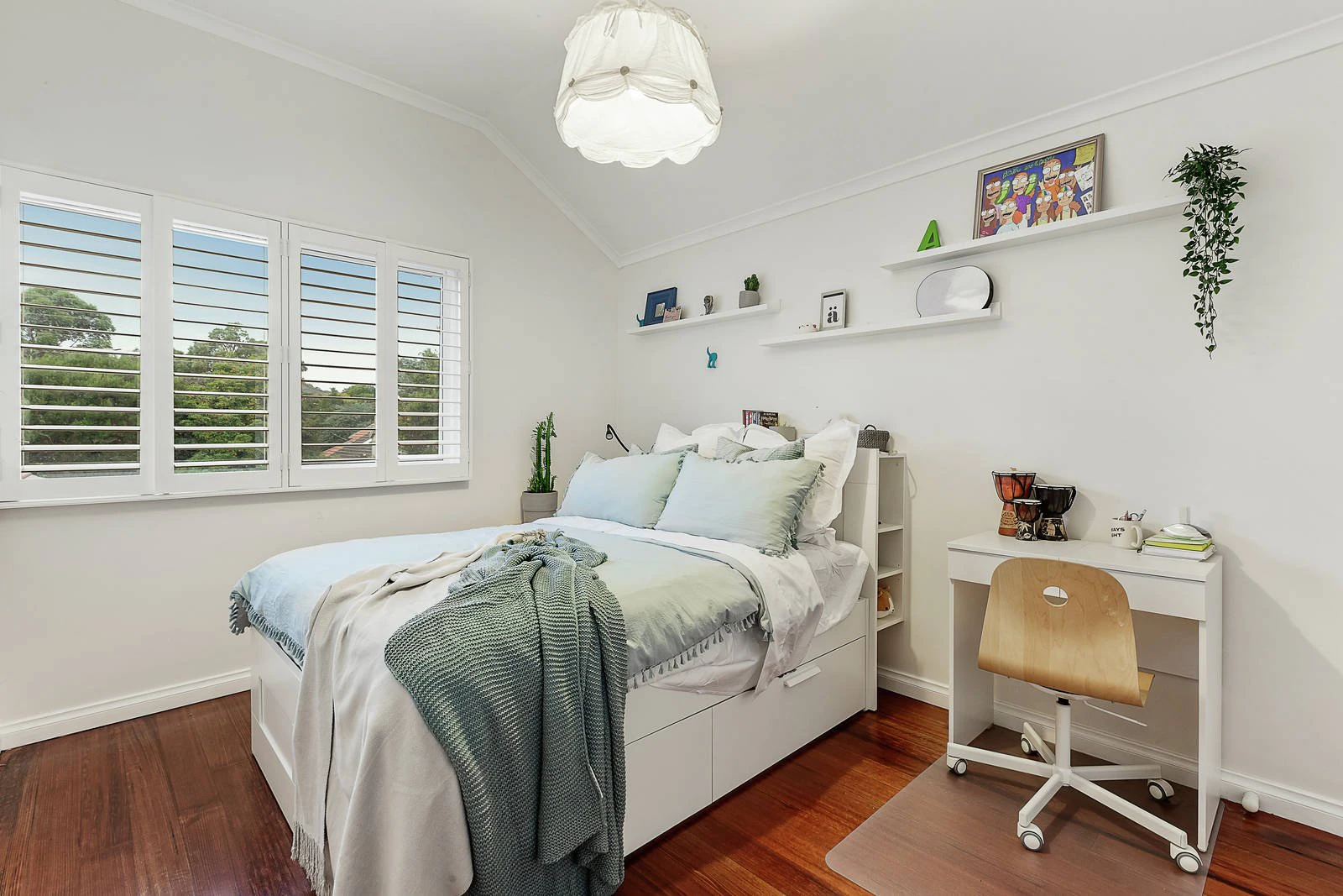 21 Iris Road, Glen Iris, VIC
