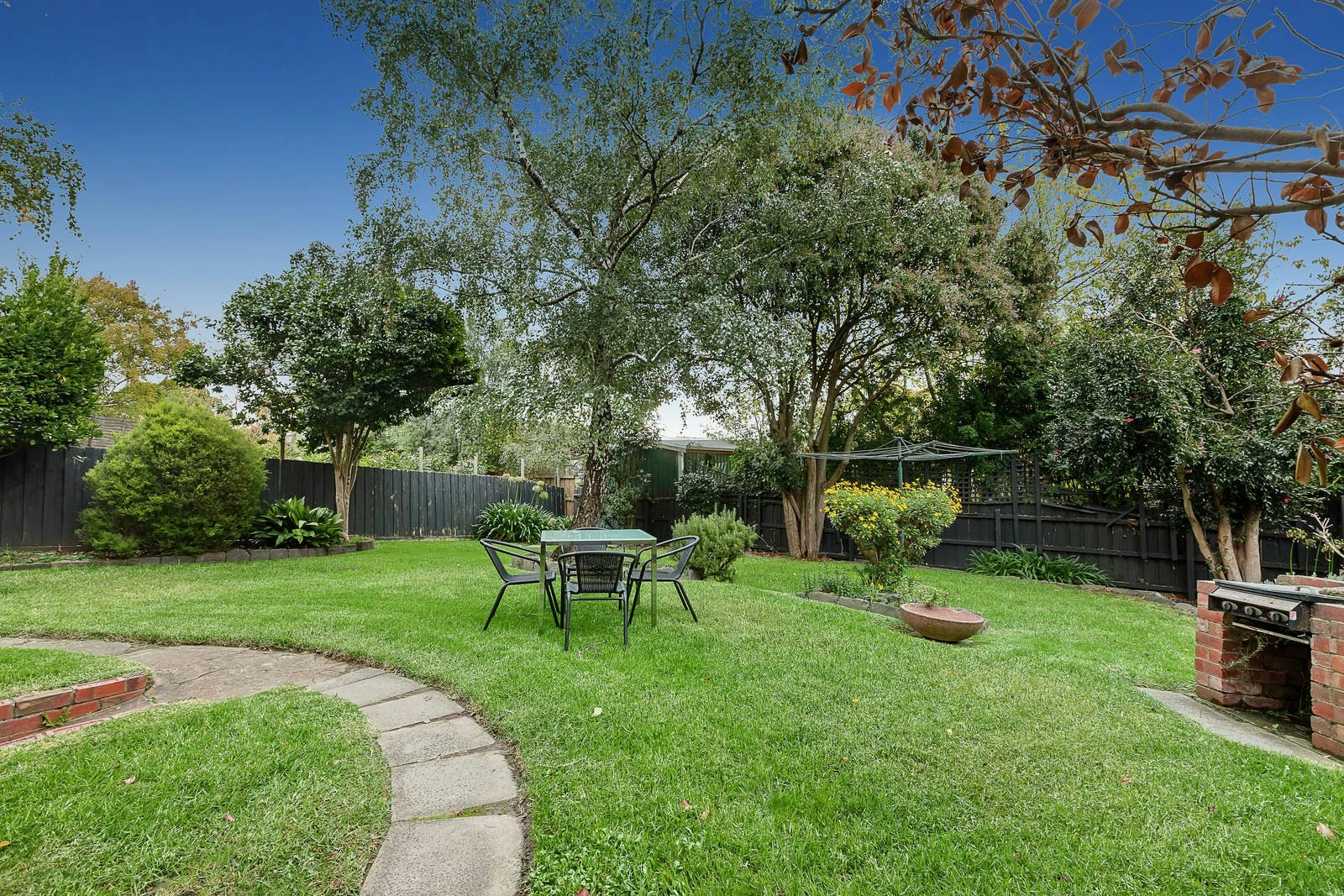 13 Oak Street, Surrey Hills, VIC