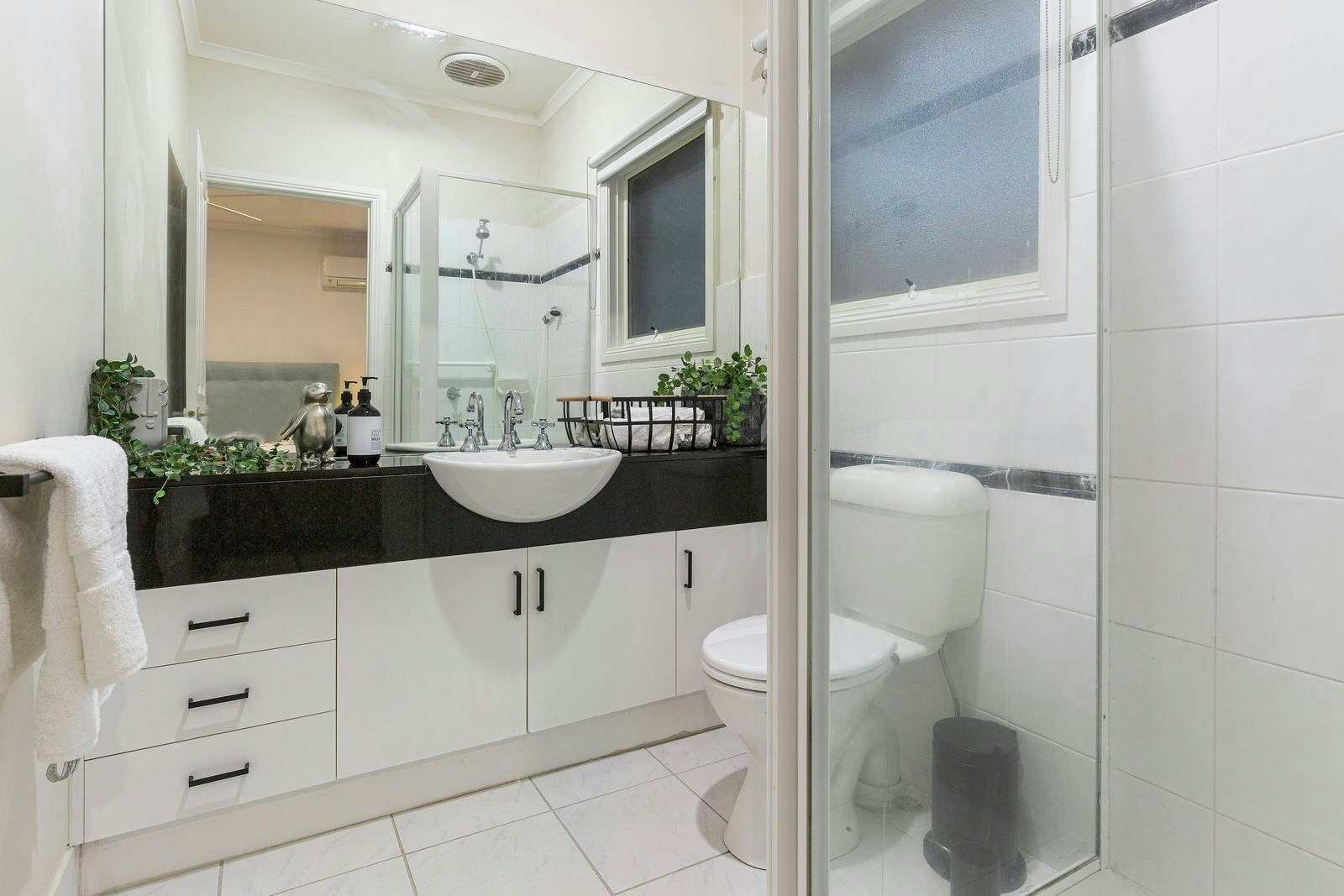 5/7 Lucerne Avenue, Mornington, VIC