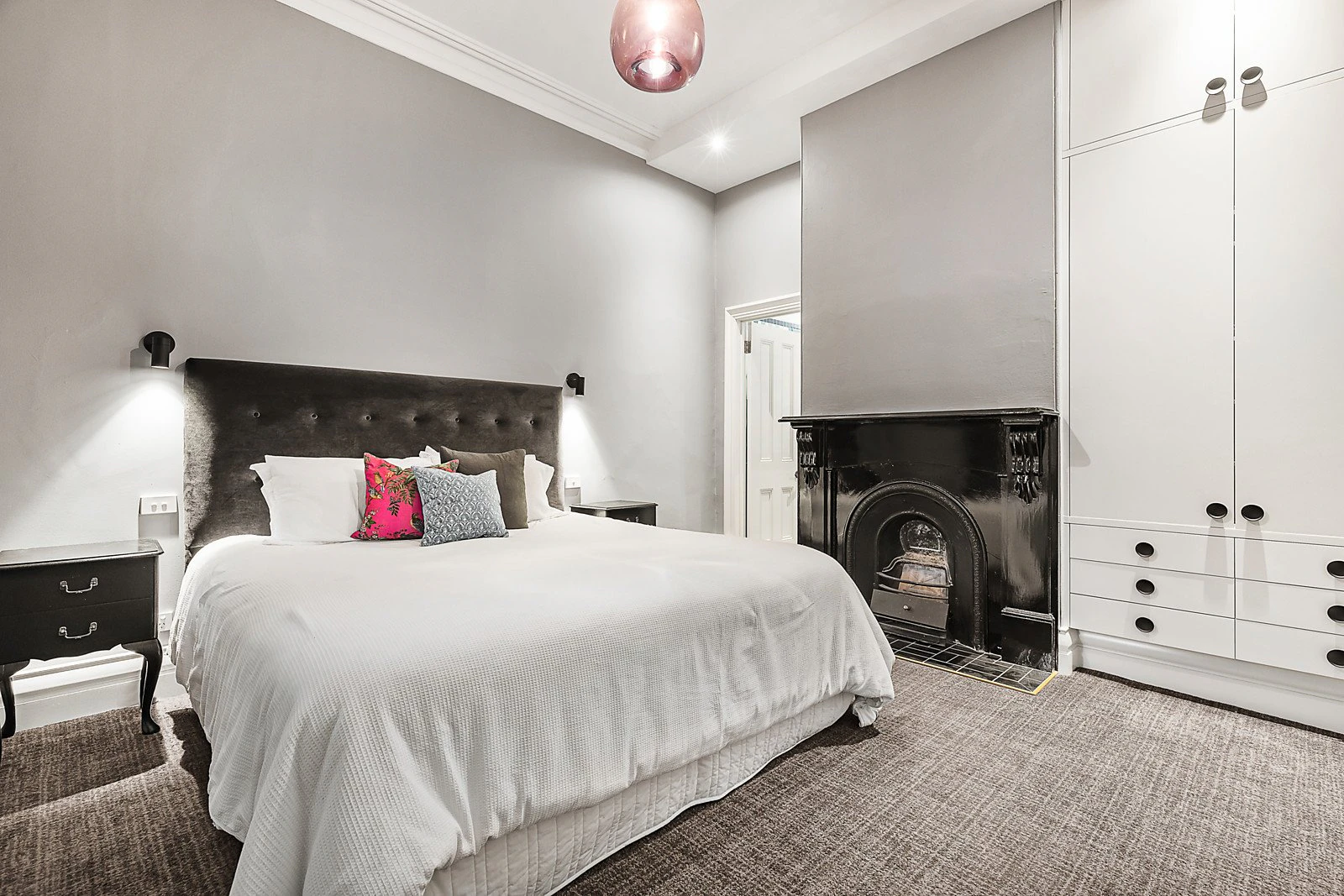 2 Cowper Street, Brighton, VIC