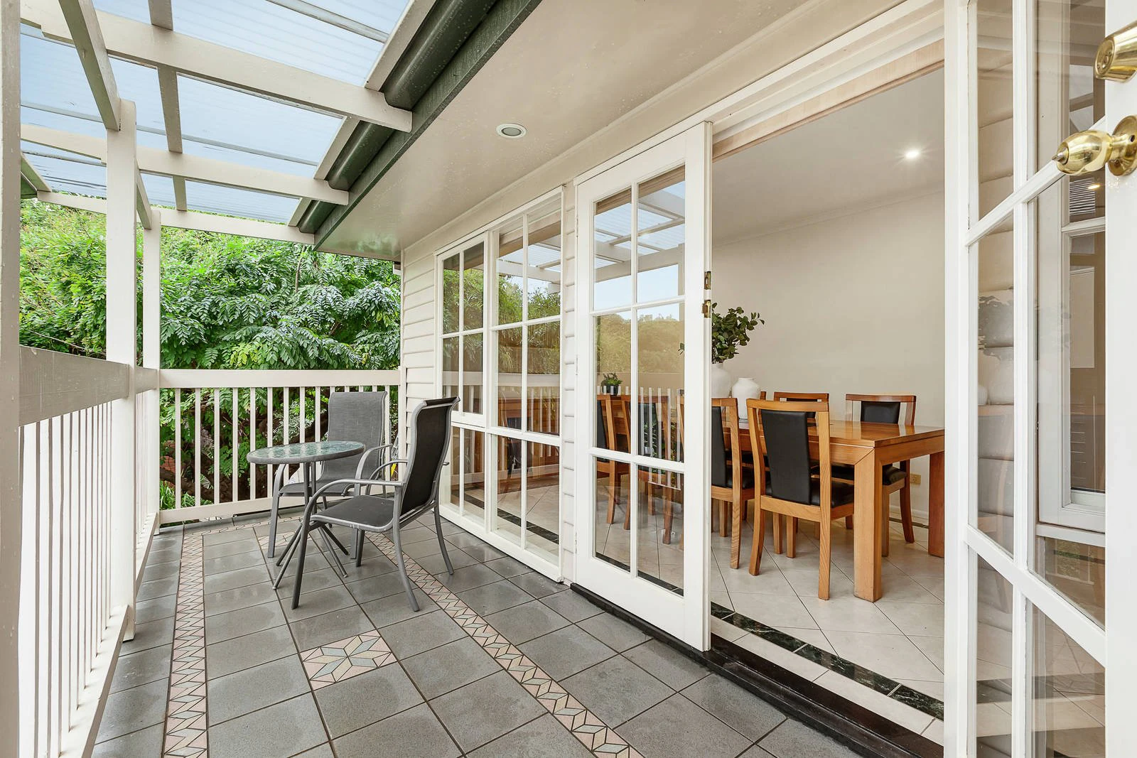 36 Vivianne Avenue, Mont Albert North, VIC