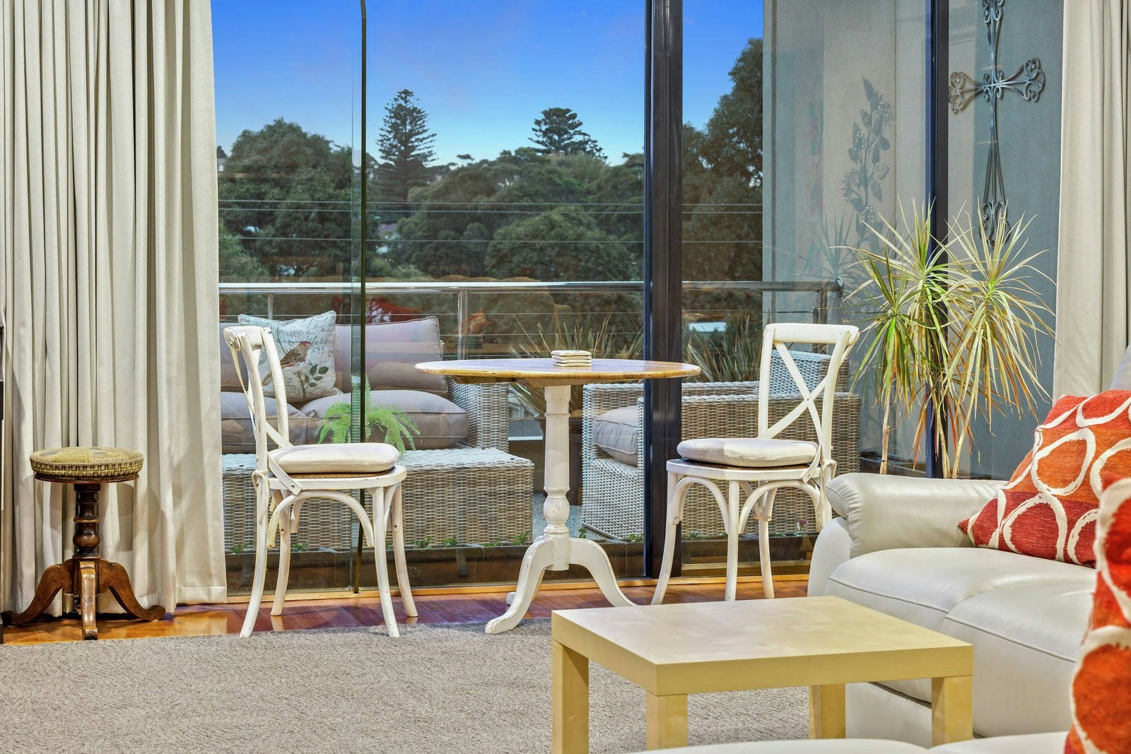 1/10 Blamey Place, Mornington, VIC