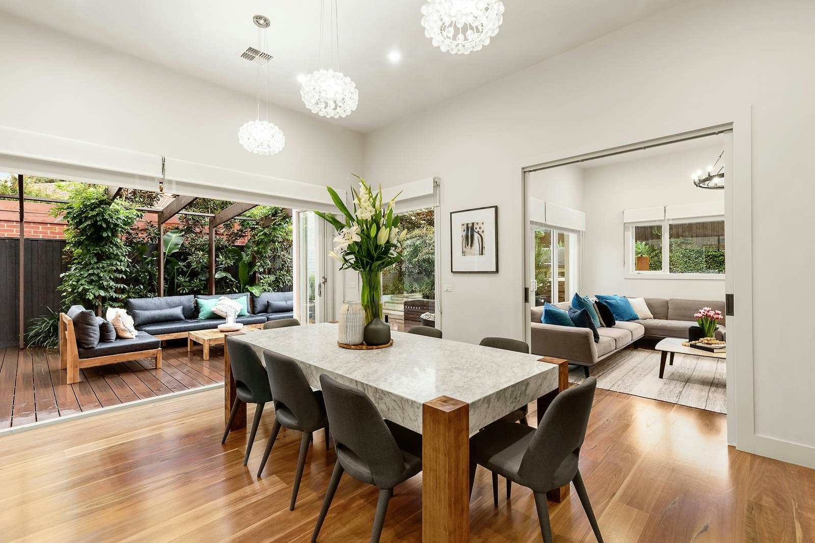 11 Howie Street, Glen Iris, VIC