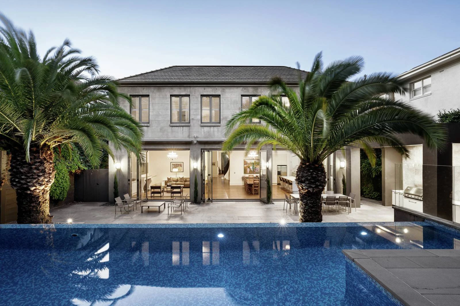 8 Yarradale Road, Toorak, VIC