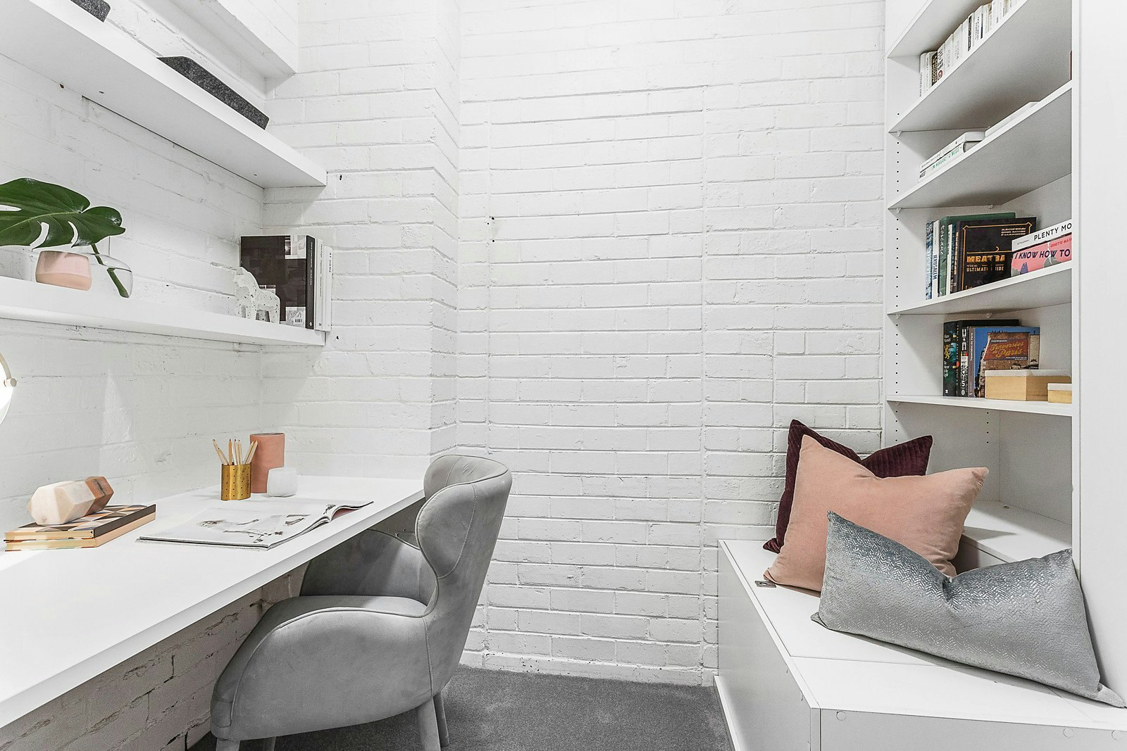 8/203 Brighton Road, Elwood, VIC