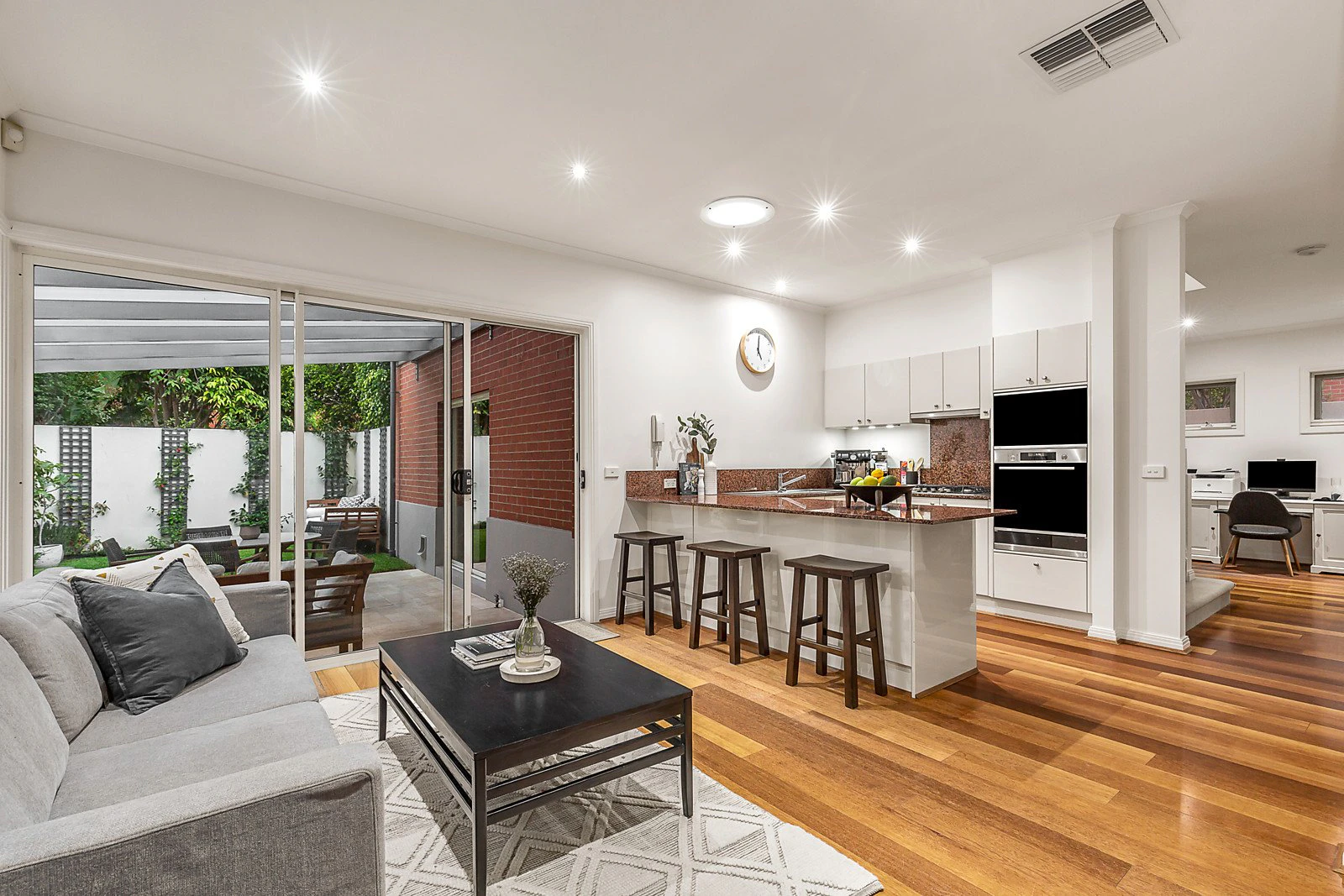 10 Australis Circuit, Port Melbourne, VIC