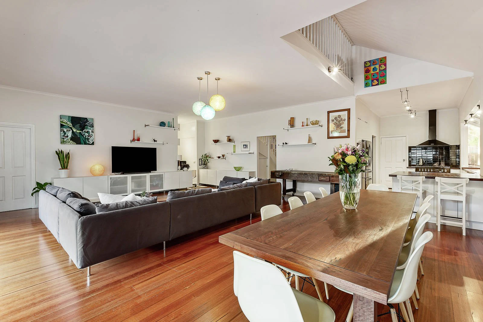 21 Iris Road, Glen Iris, VIC