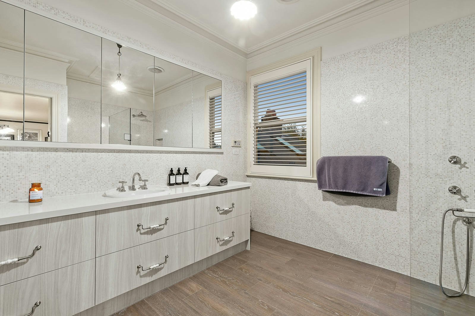 16 Gordon Avenue, Kew, VIC