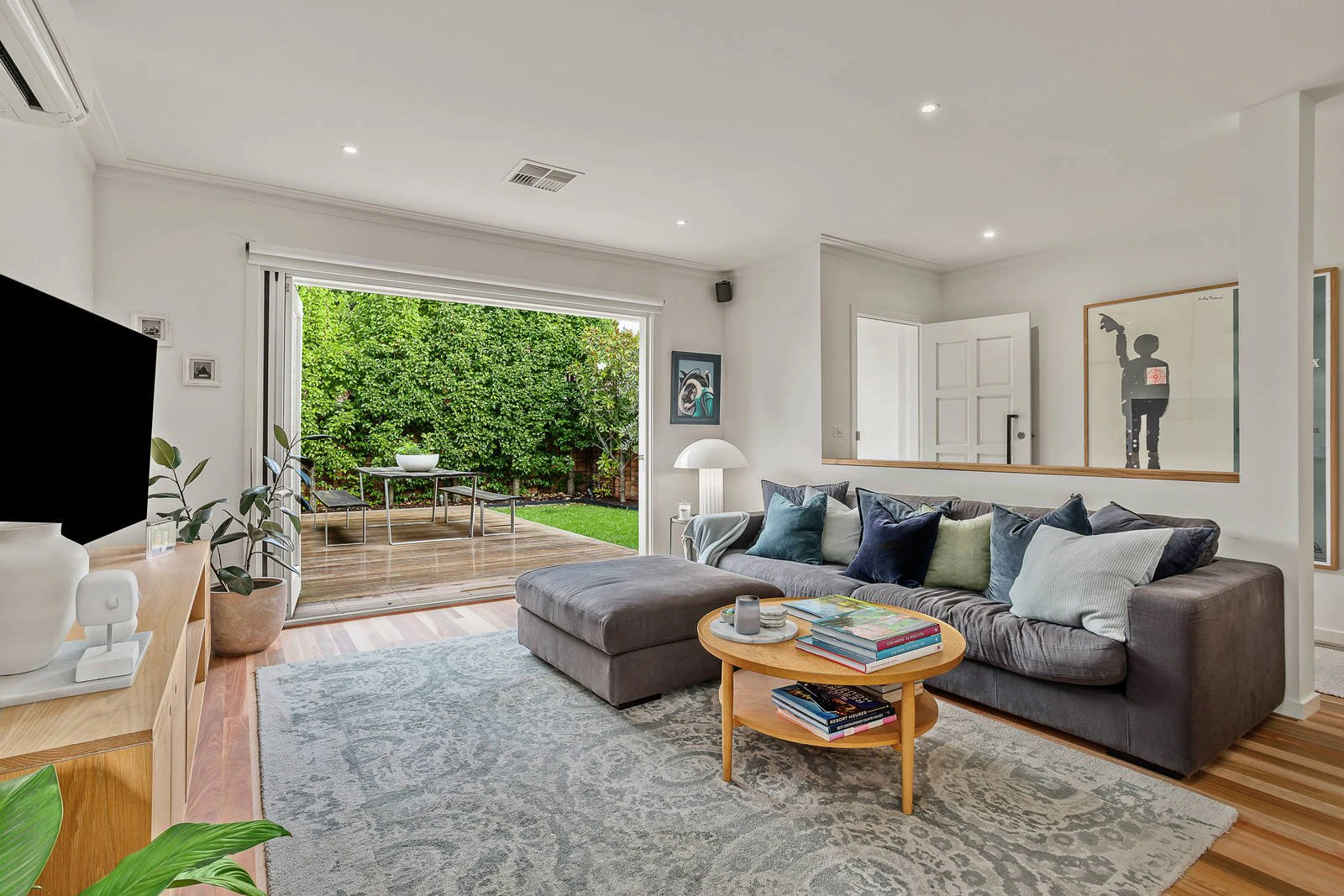 1/43 Hartington Street, Kew, VIC