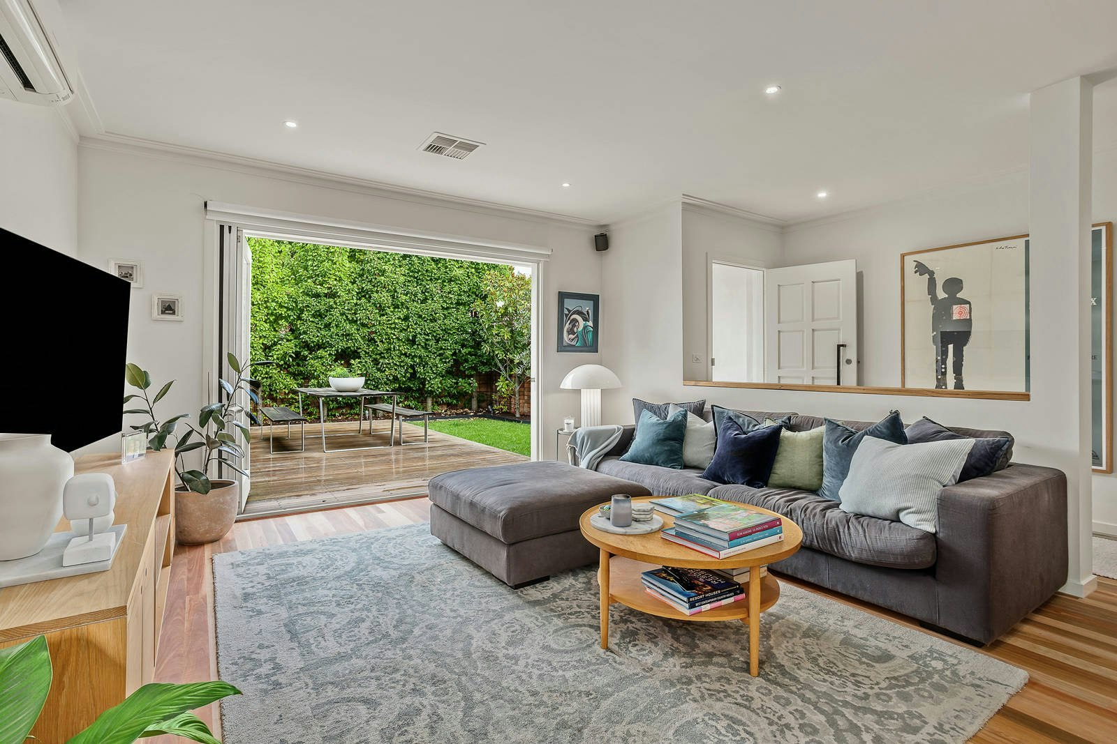 1/43 Hartington Street, Kew, VIC