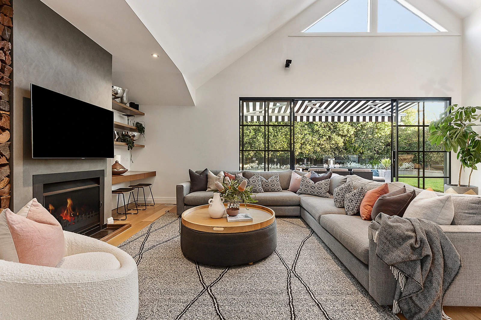 22 Hilda Street, Malvern East, VIC