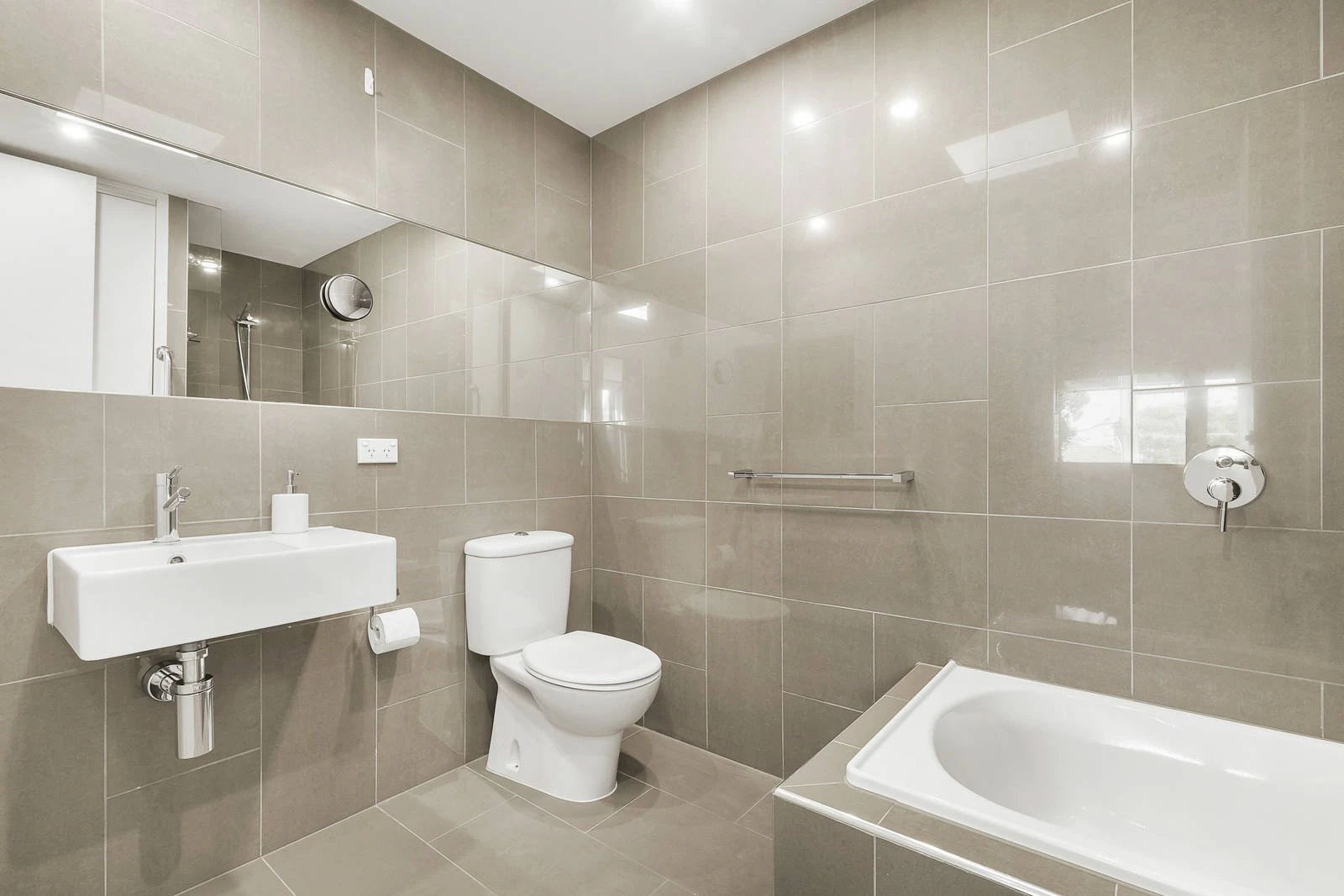 147C Male Street, Brighton, VIC