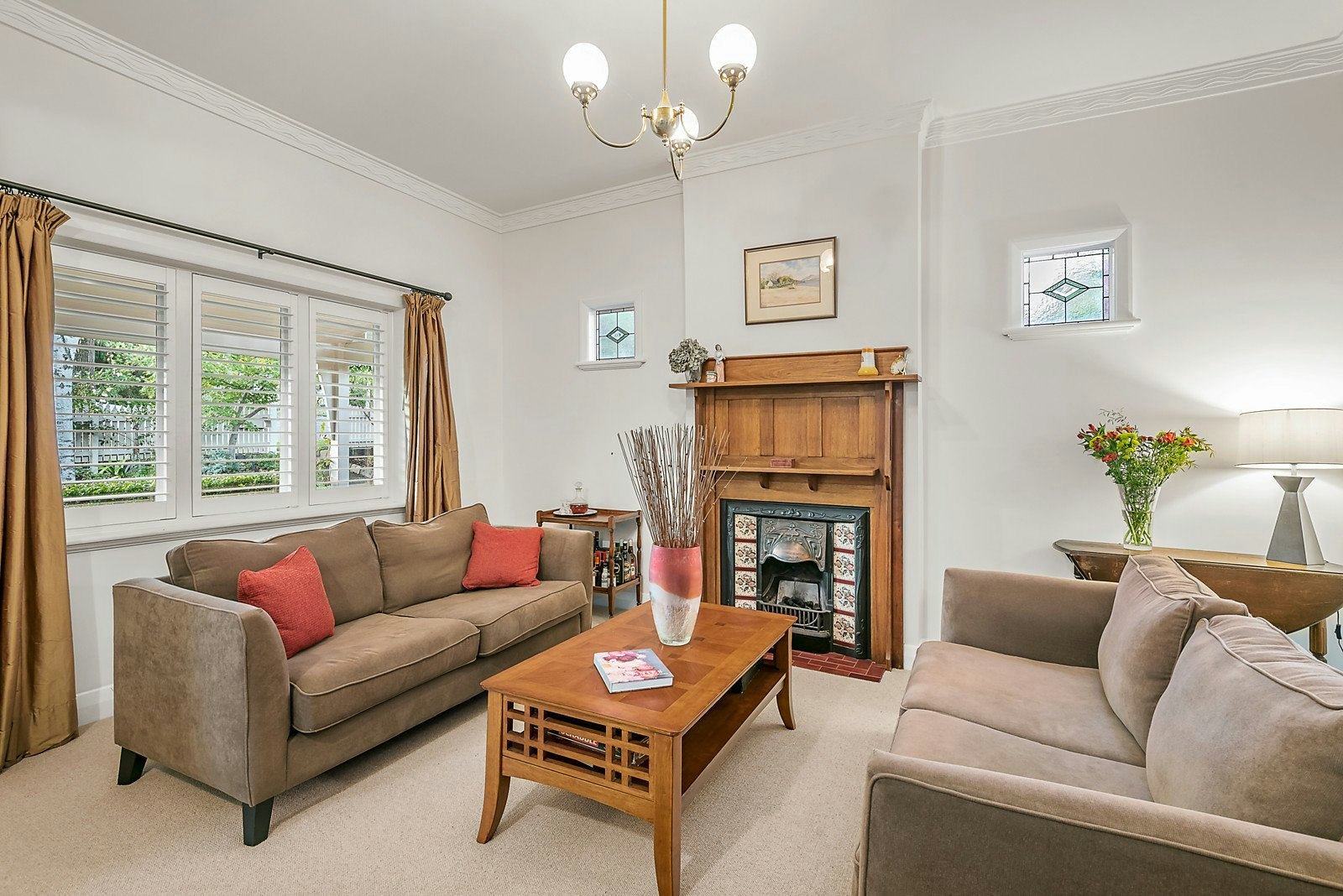 18 Arundel Crescent, Surrey Hills, VIC