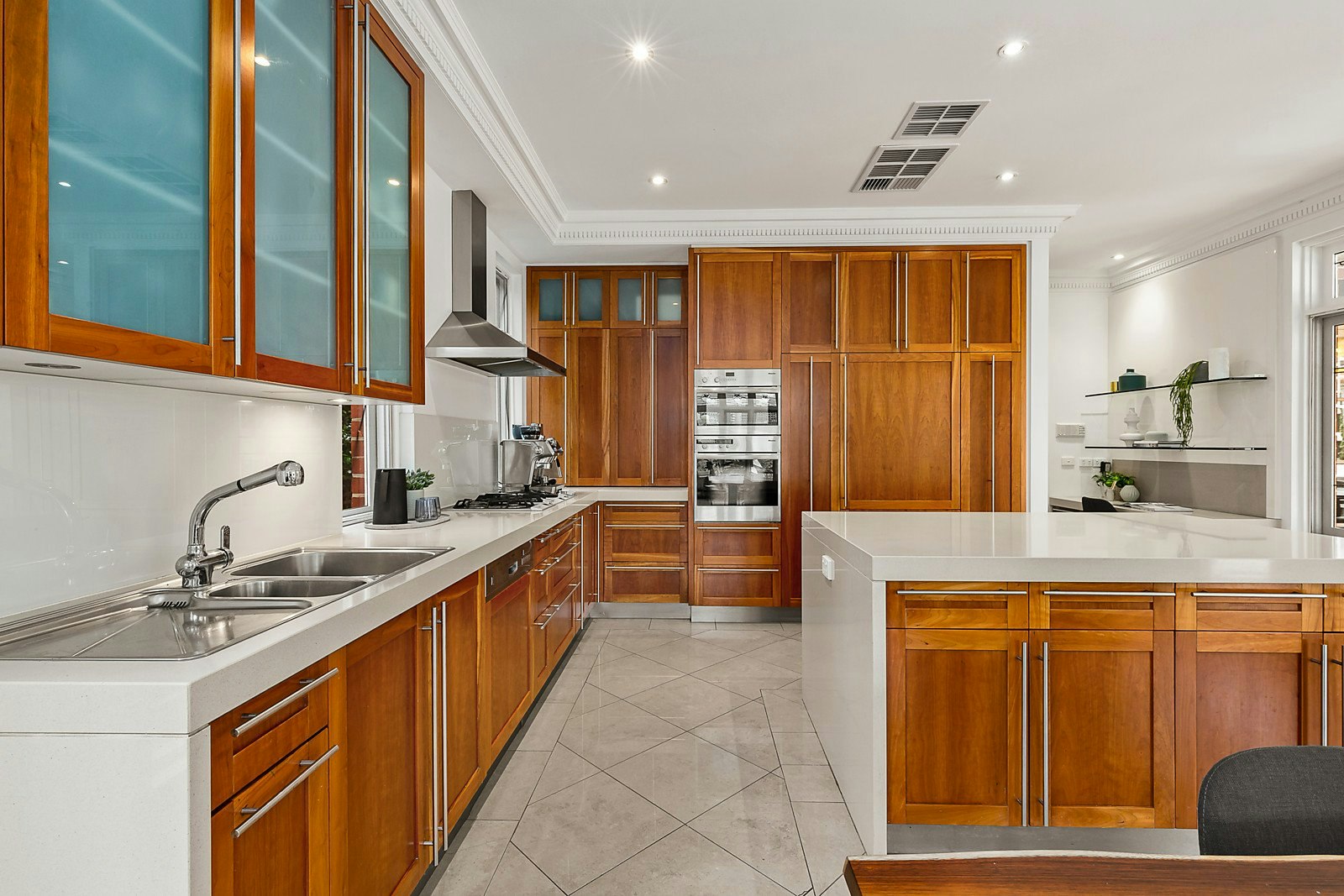 2 Webb Street, Brighton, VIC