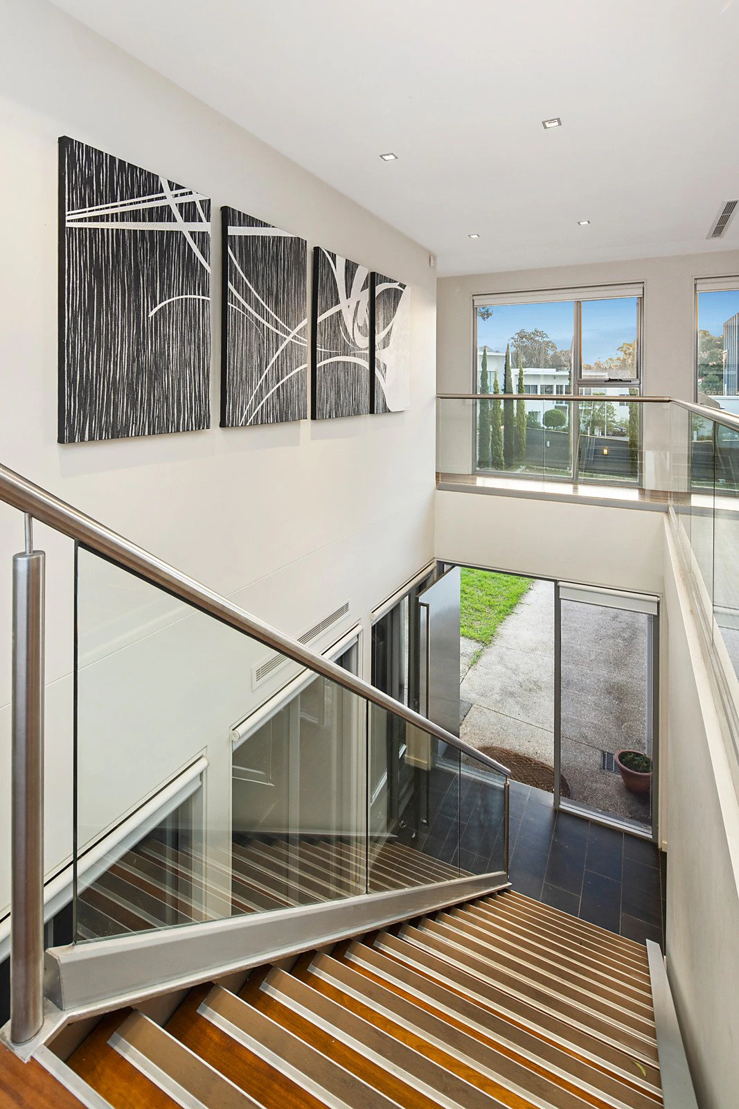 1 Stainer Street, Kew, VIC
