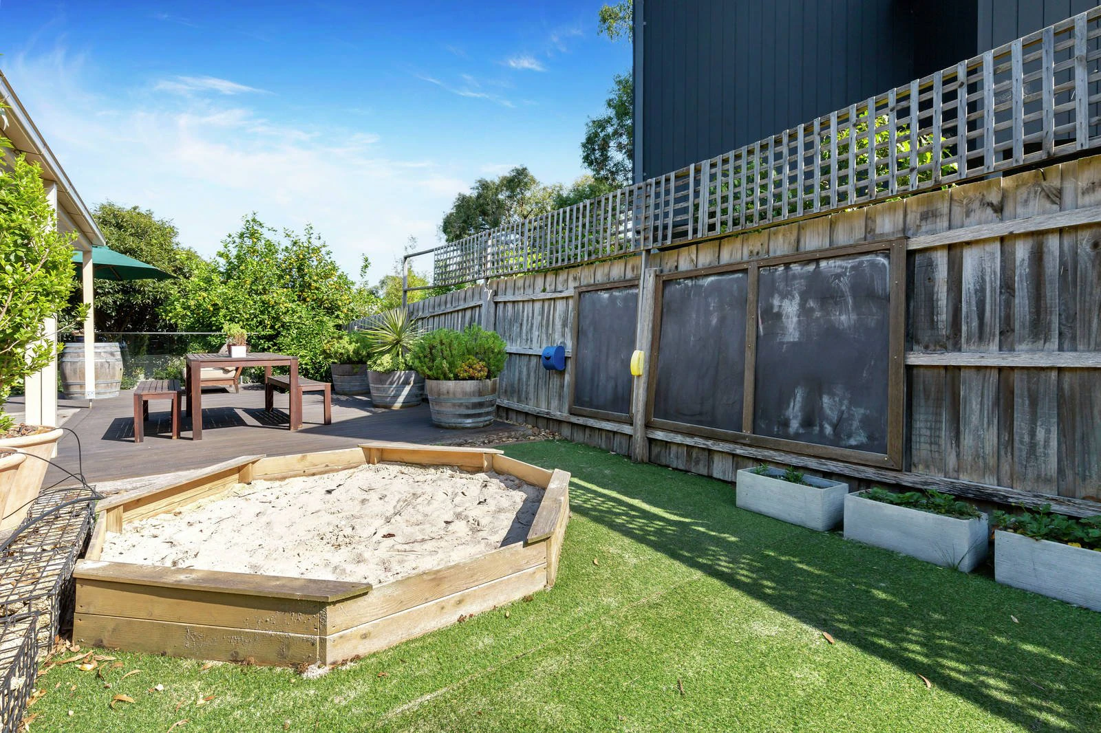 22 Wynnstay Road, Mount Eliza, VIC