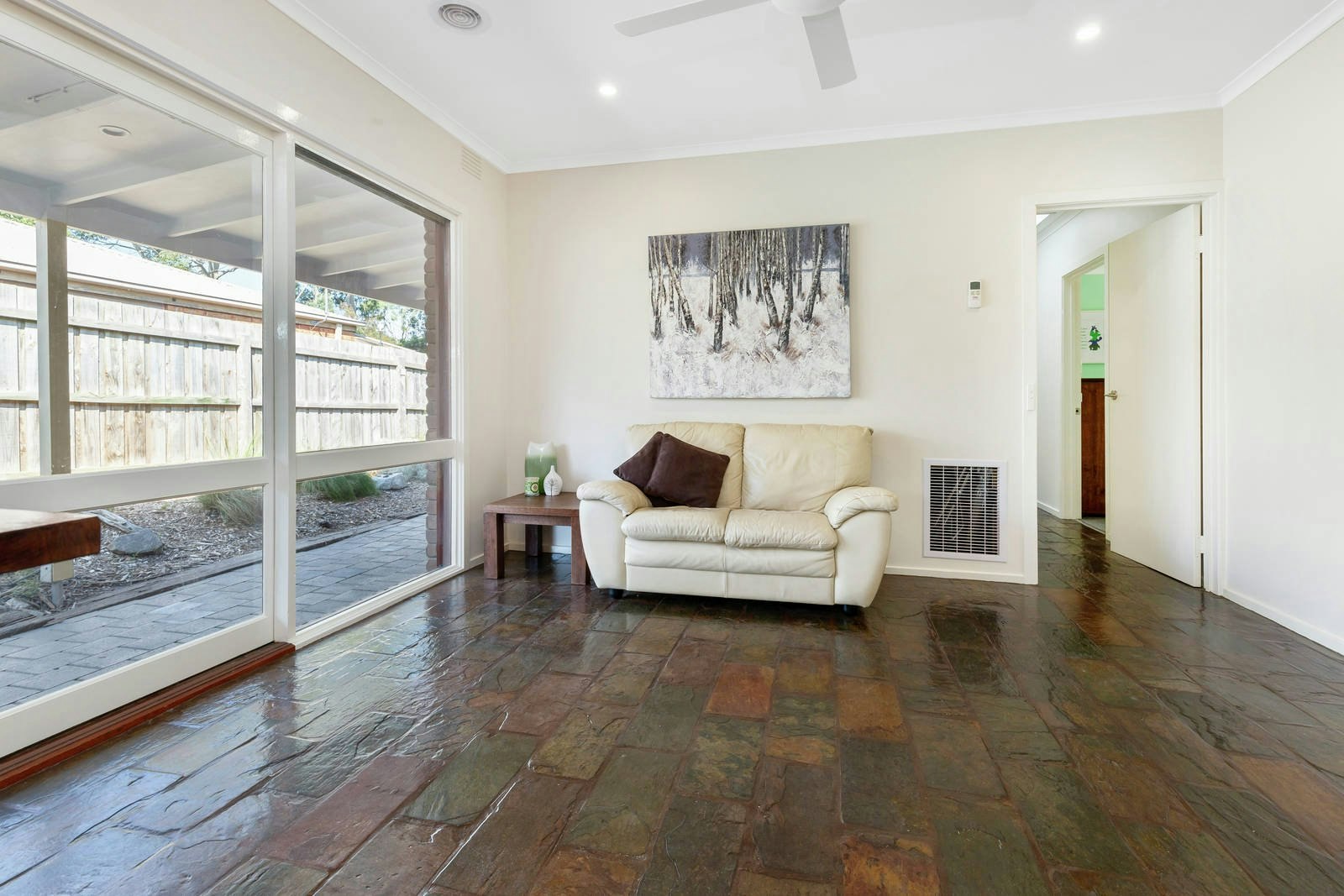 22 Wynnstay Road, Mount Eliza, VIC