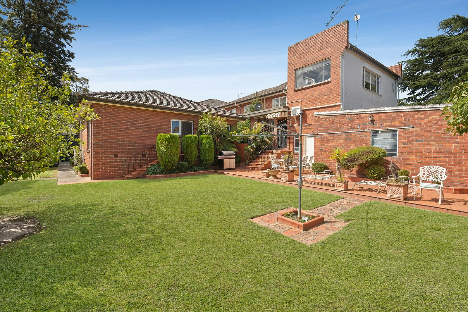 6-8 Hyton Crescent, Kew, VIC