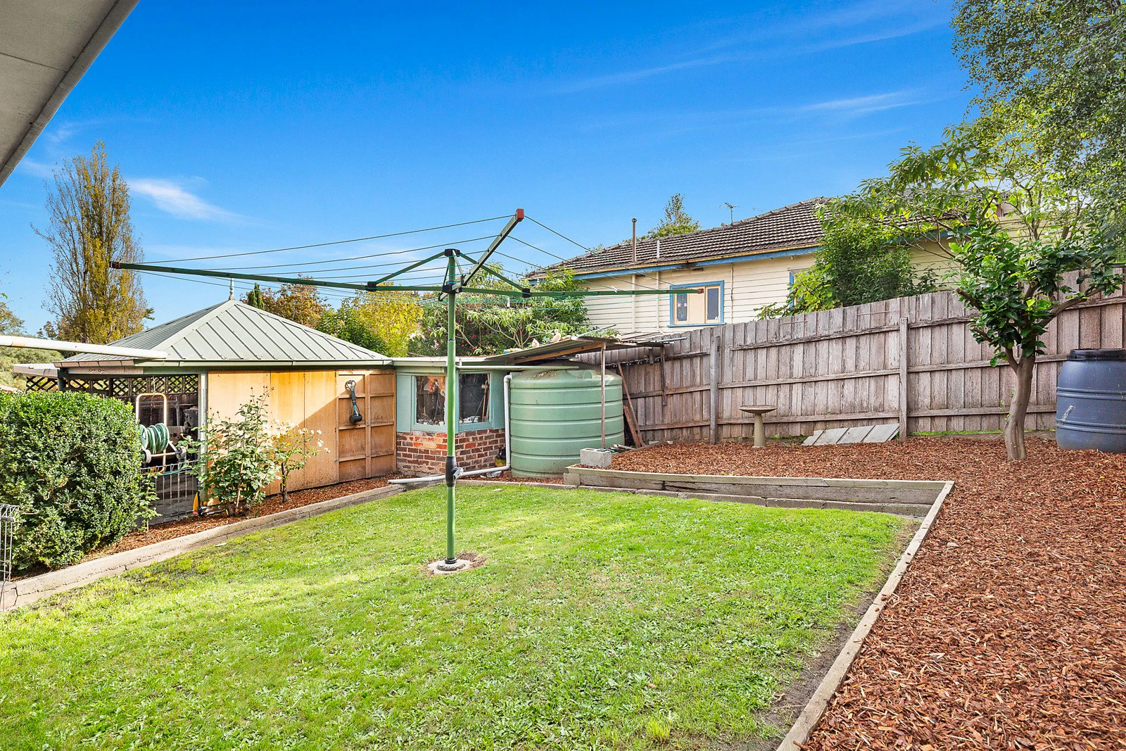 16 Anderson Street, Surrey Hills, VIC