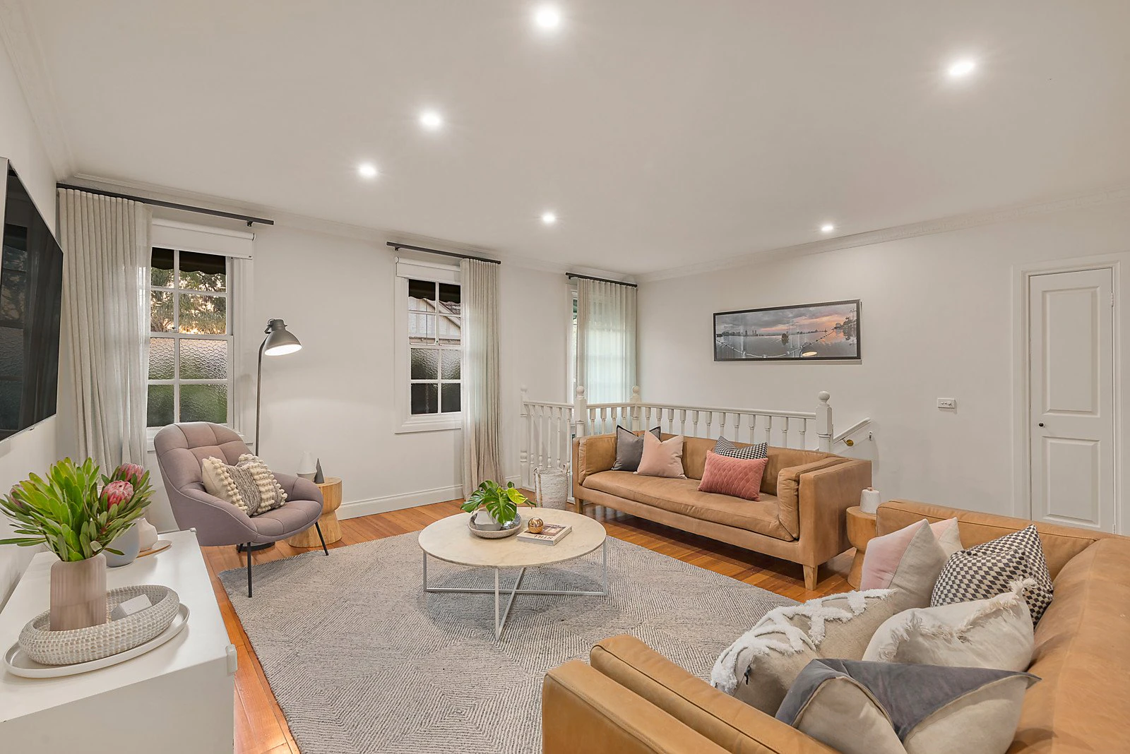 16 Chaucer Crescent, Canterbury, VIC