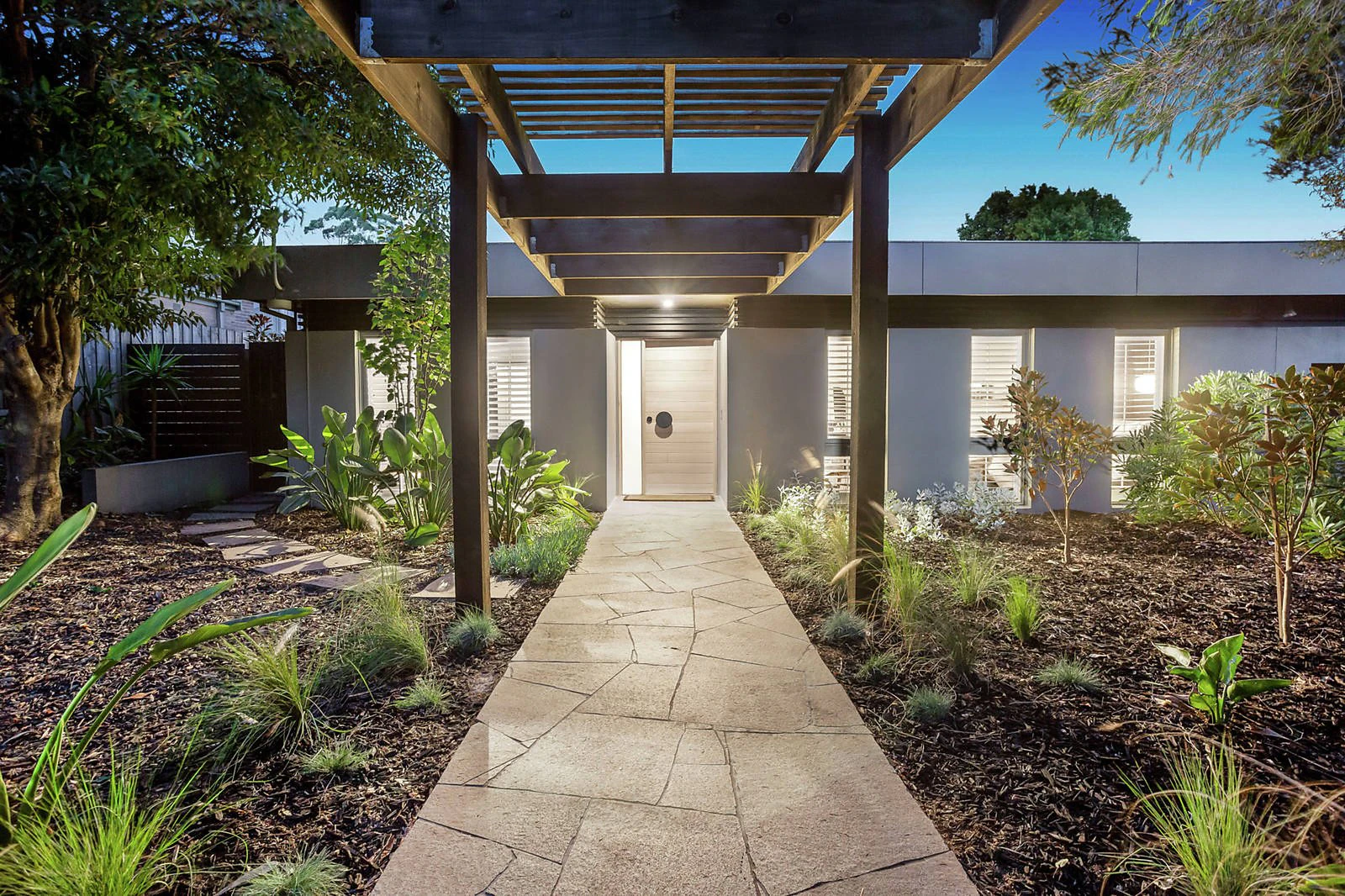 9 Amelia Avenue, Mornington, VIC